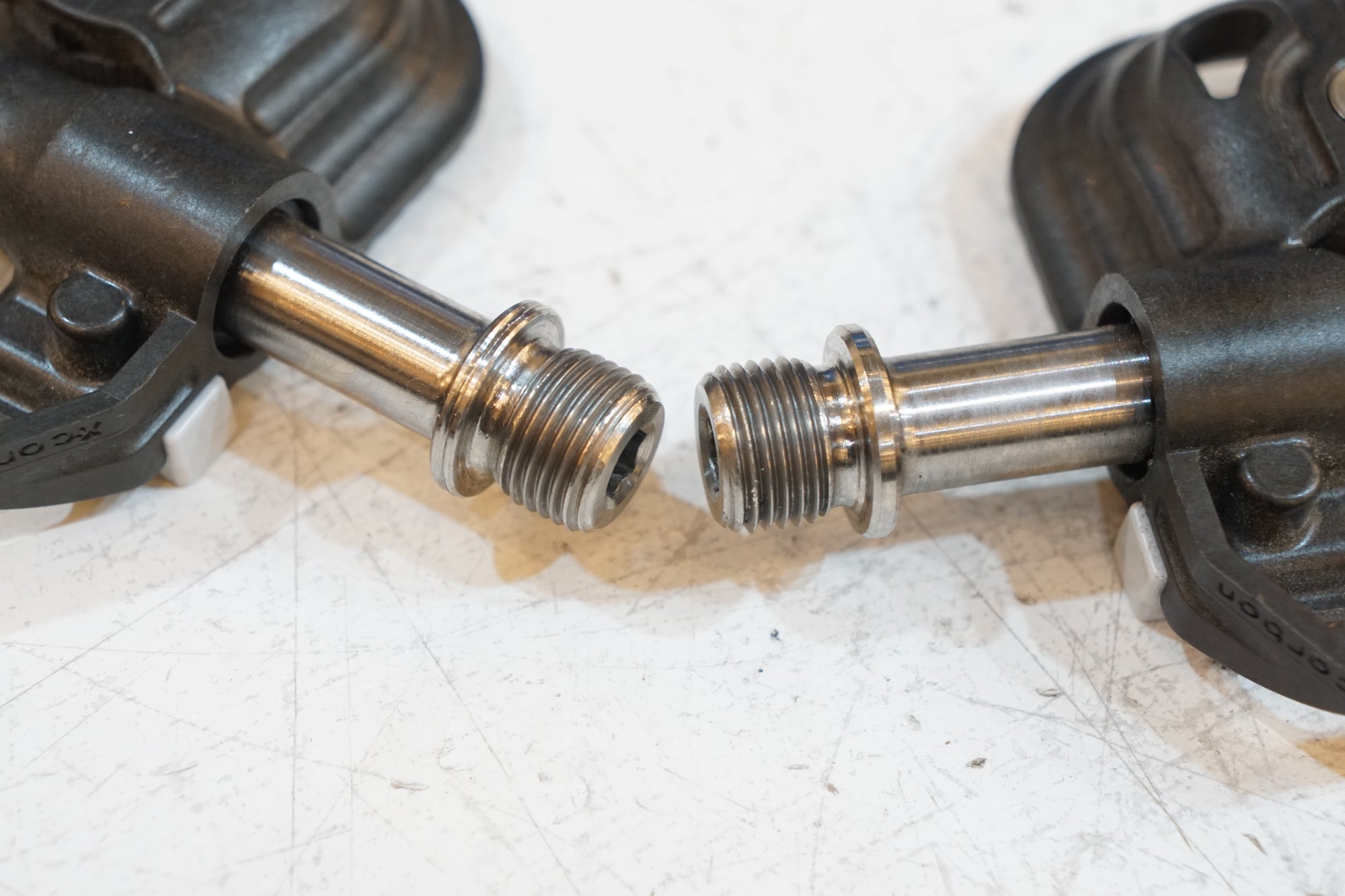 MAGPED 「マグペド」 GRAVEL X-CARBON ペダル / バイチャリ浦和ベース