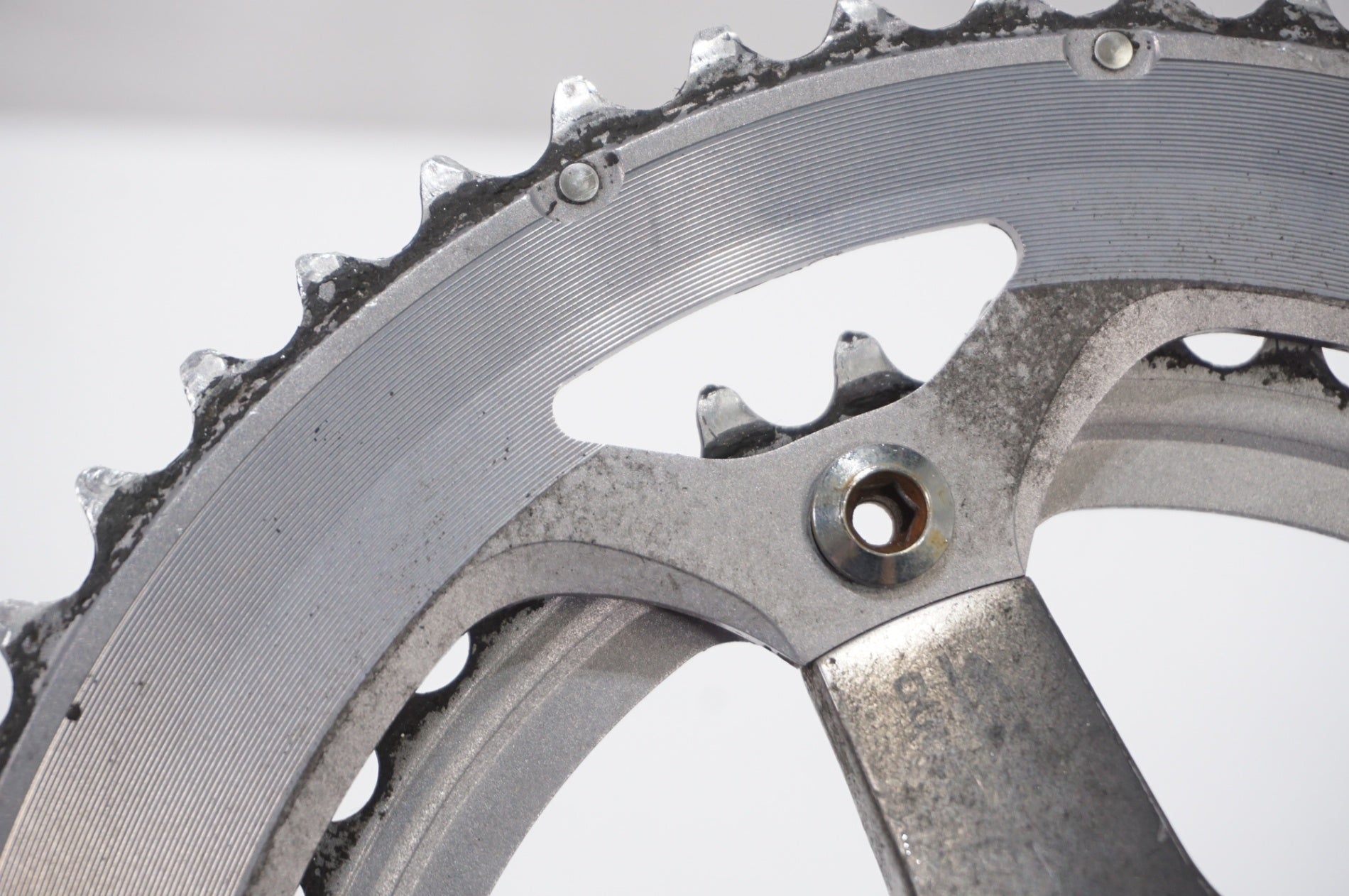 ジャンク SHIMANO 「シマノ」 105 FC-5600 53-39T 170mm クランク / AKIBA店