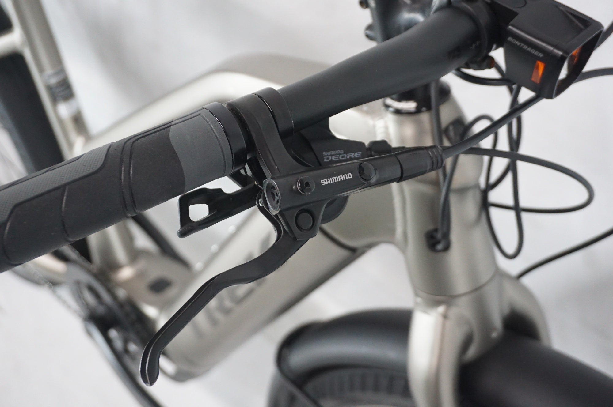 TREK 「トレック」 ALLANT+8 2022年モデル E-BIKE / 阪急塚口店