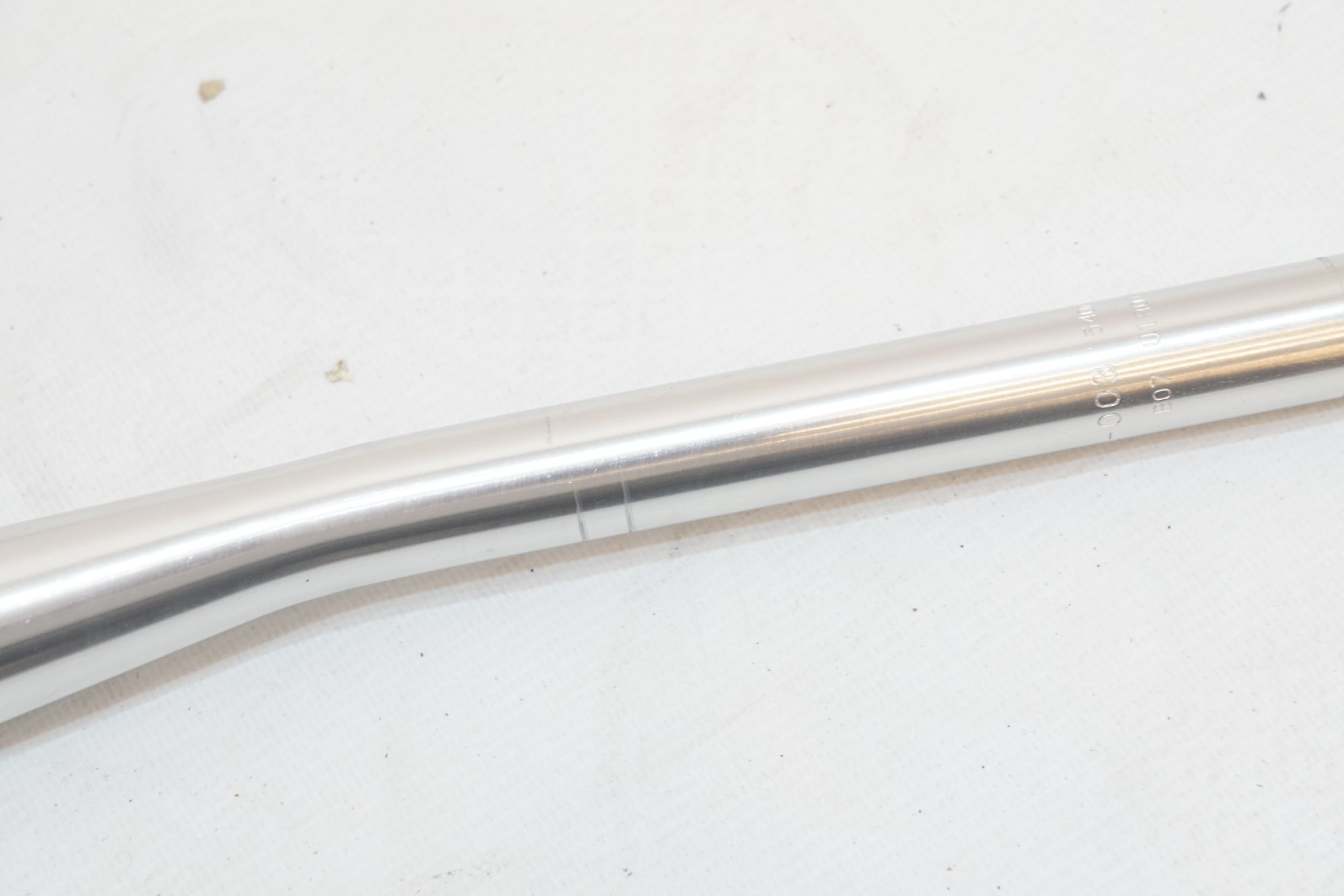 ノーブランド フラットバー φ31.8 545mm ハンドル / バイチャリ浦和ベース