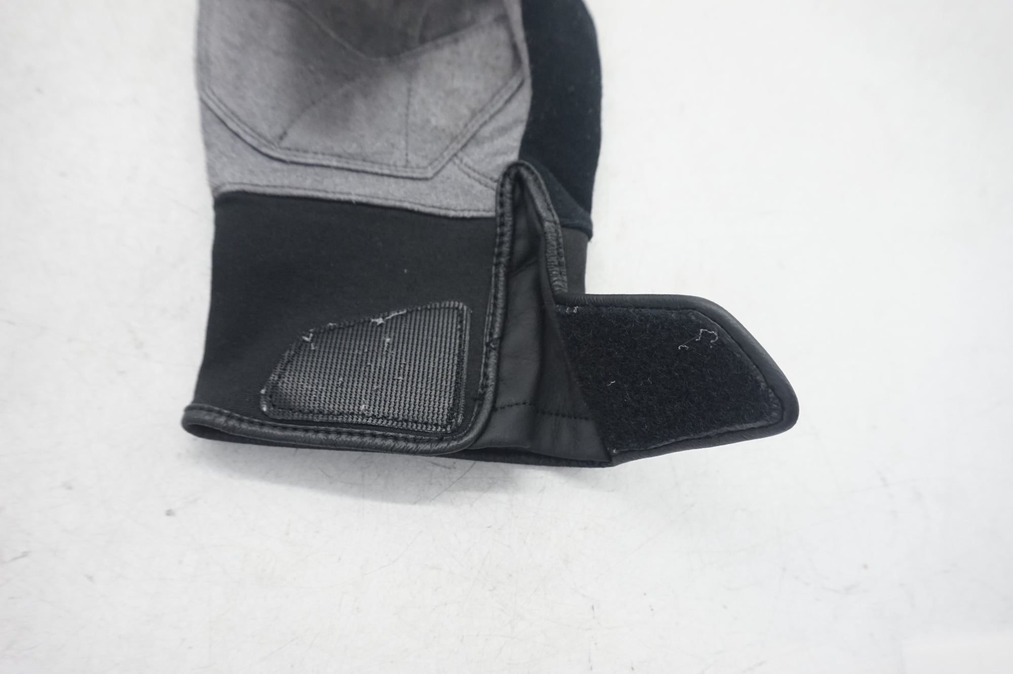 LECOQ 「ルコック」 SPORTIF メンズMサイズ ウィンターグローブ / 大阪門真店