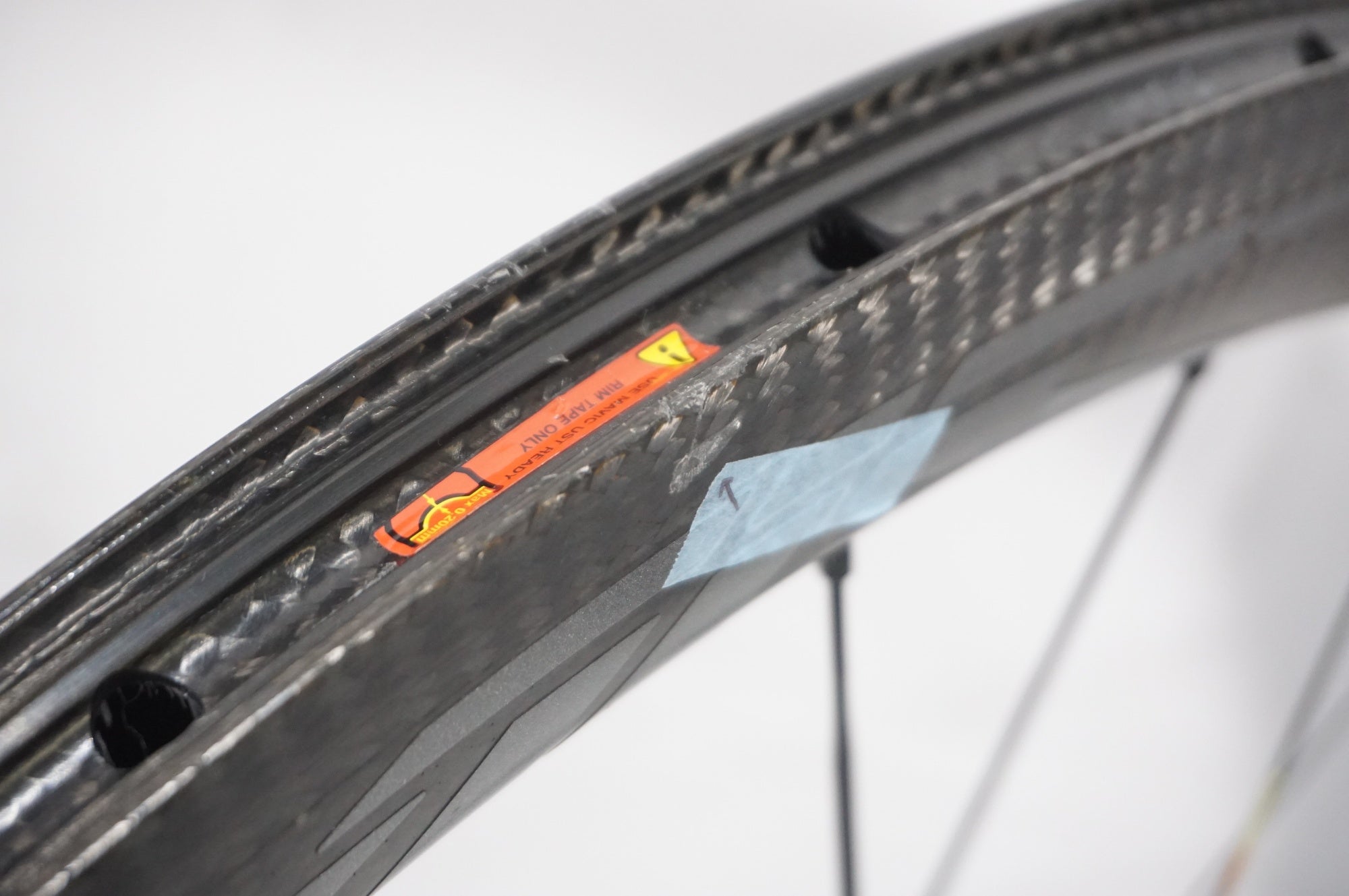 MAVIC 「マヴィック」 COSMIC PRO CARBON SL シマノ11速 ホイール