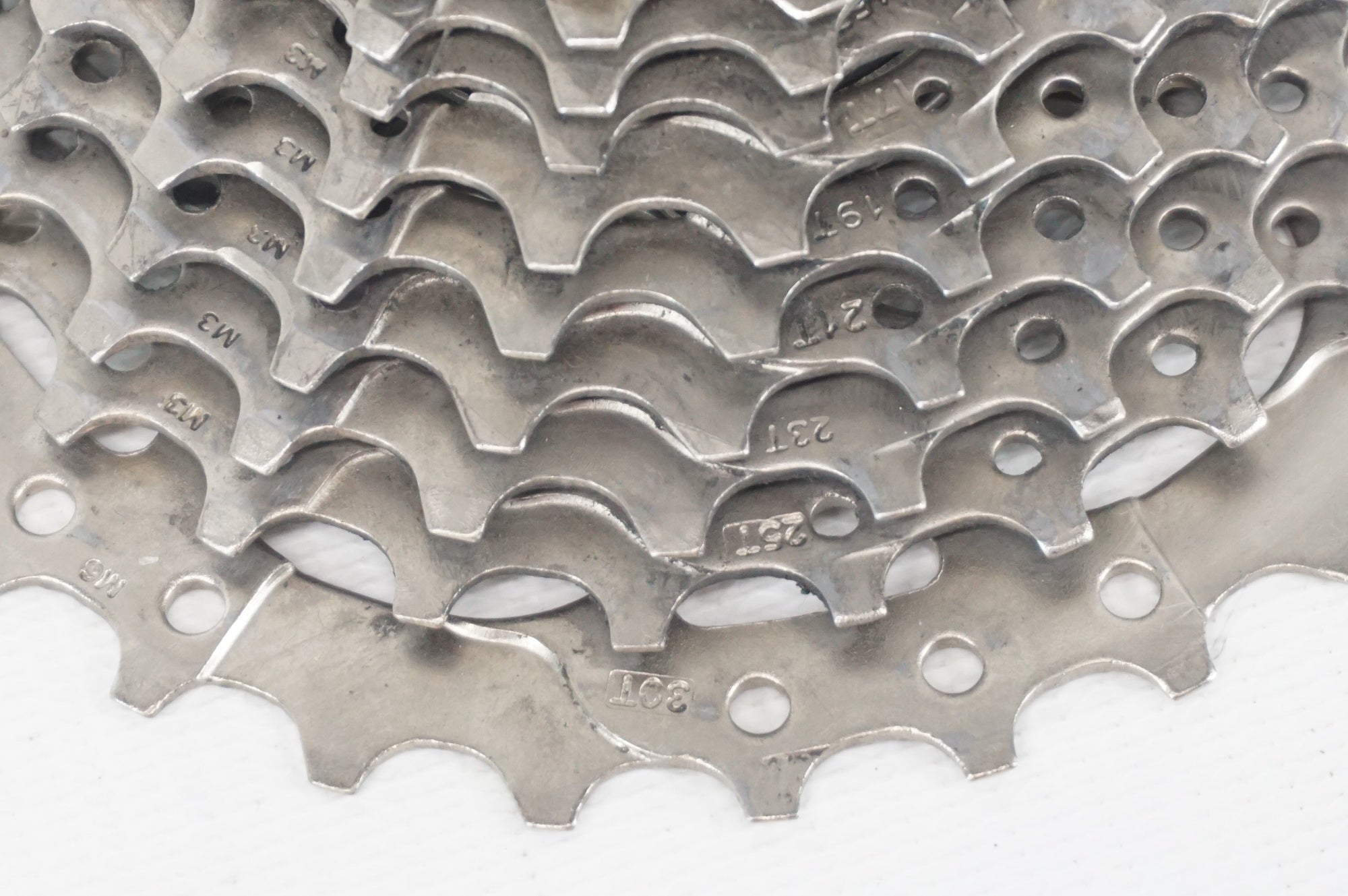 MUQZI 「ムクジ」 11S 11-30T スプロケット / 阪急塚口店