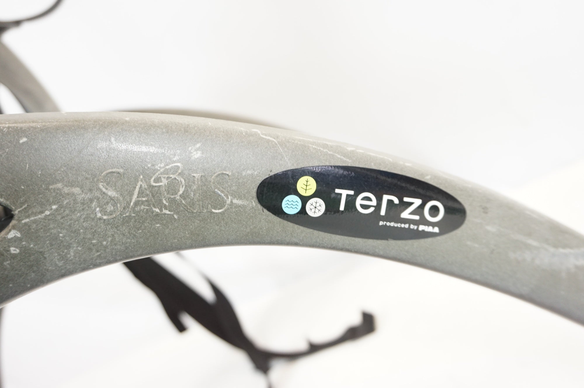 TERZO 「テルッツォ」 SARIS EC16G3 車載キャリア / 宇都宮店
