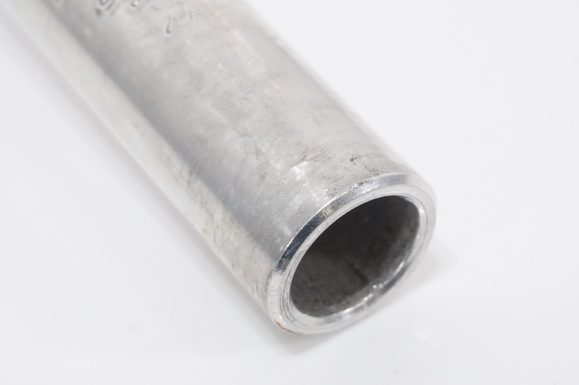 SHIMANO 「シマノ」 600 φ27.2 約210mm シートポスト / AKIBA店