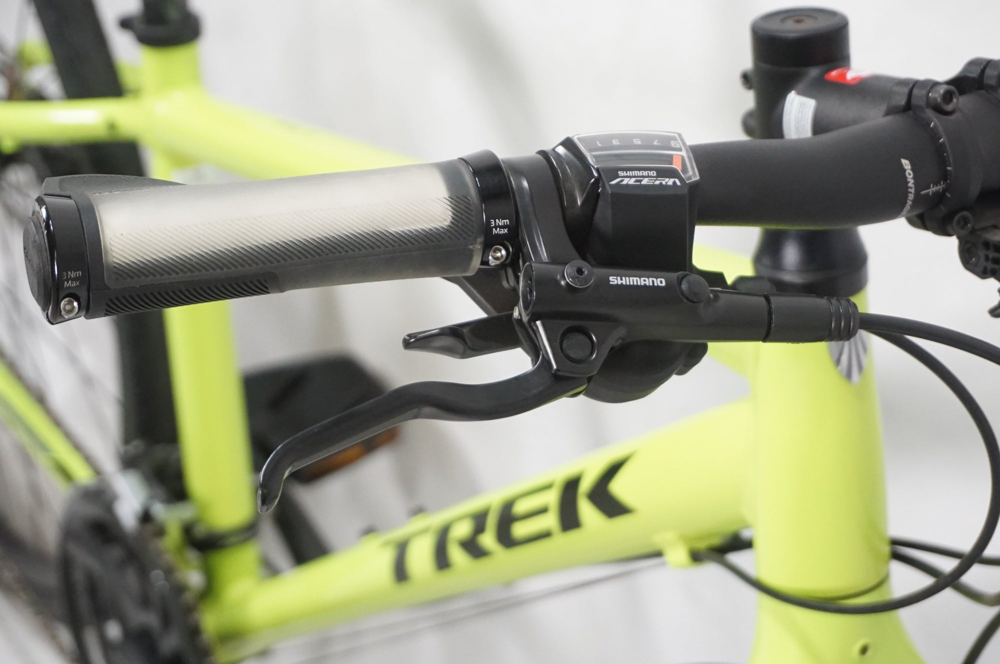 TREK 「トレック」 FX 3 DISC 2019年モデル クロスバイク / AKIBA店