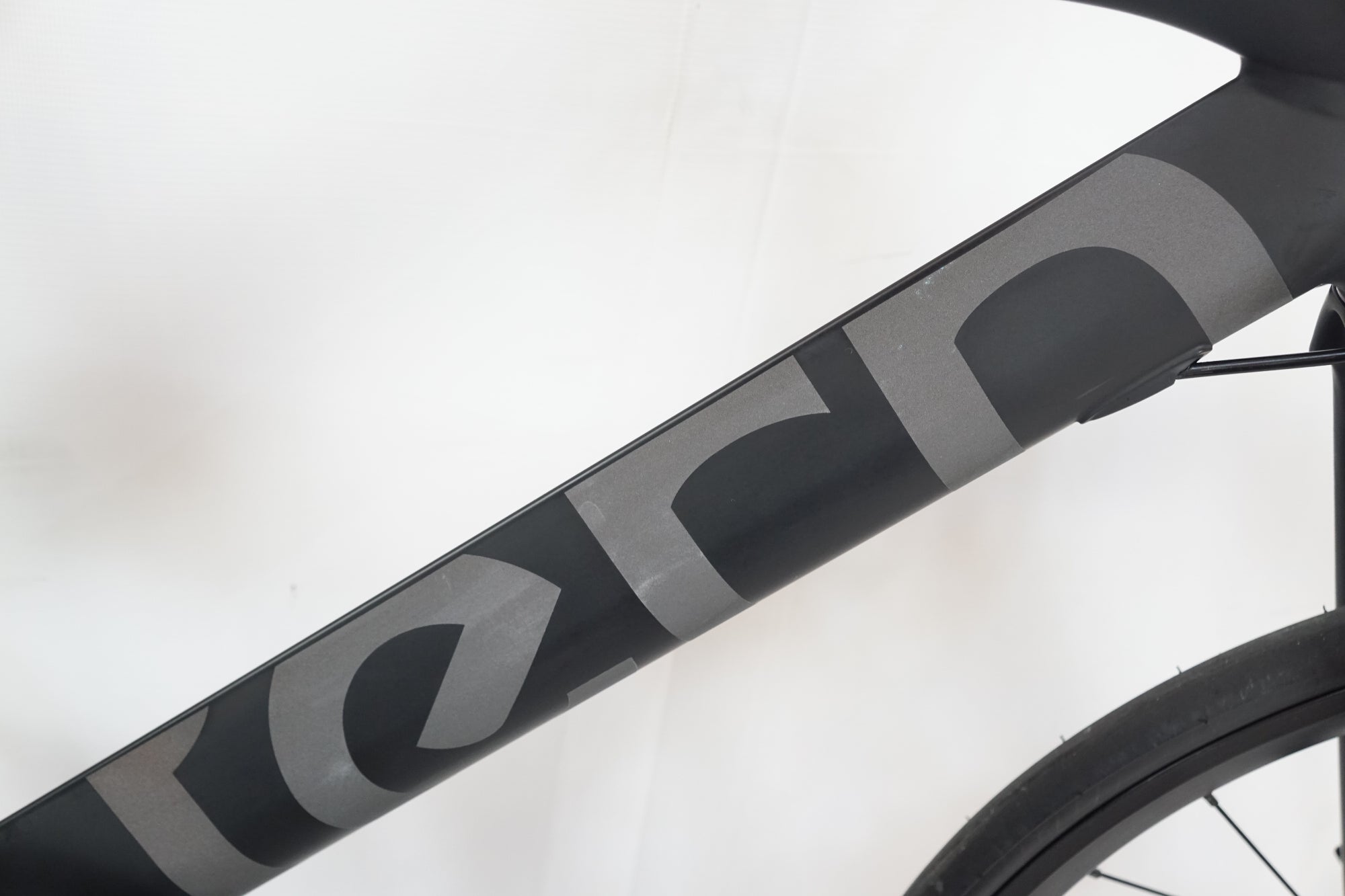 TERN 「ターン」 SURGE 2023年モデル 20インチ ミニベロ TERN 「ターン」 SURGE 2023年モデル 20インチ ミニベロ
