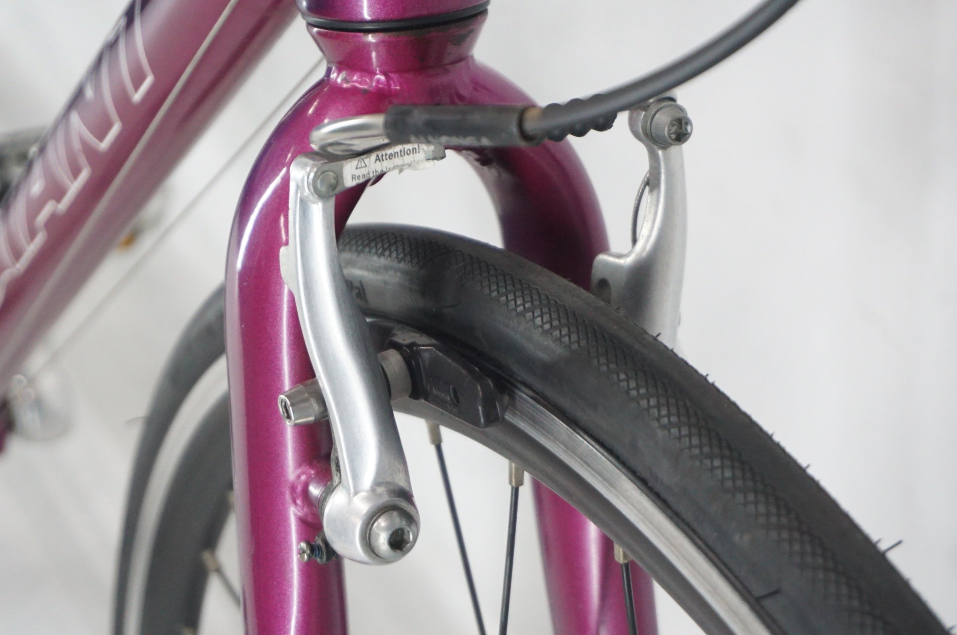 GIANT 「ジャイアント」 ESCAPE R3 2010年モデル クロスバイク / 阪急塚口店