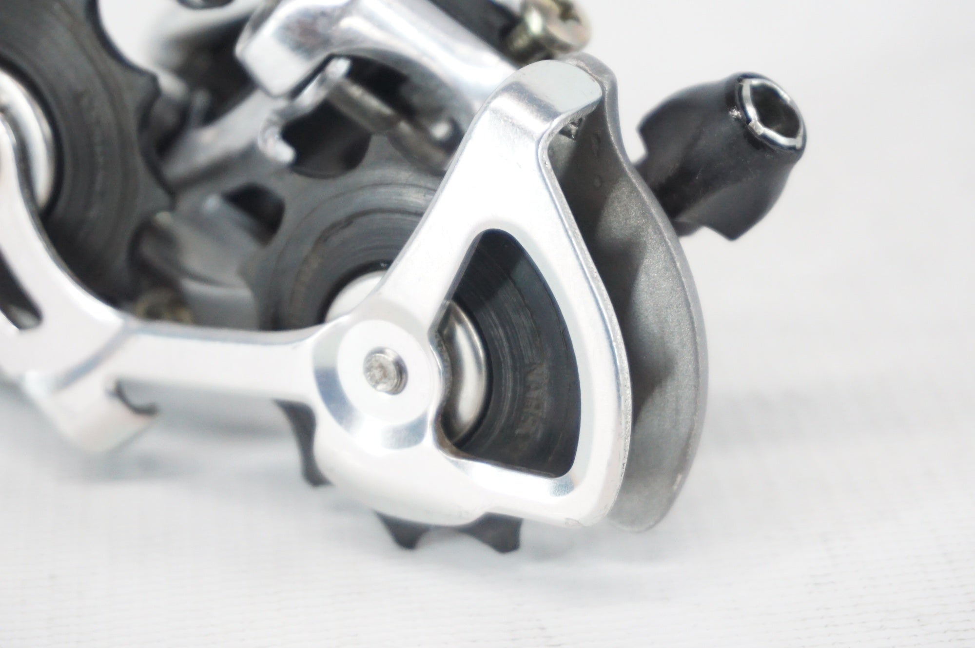 SHIMANO 「シマノ」 105 RD-5600 リアディレイラー / 阪急塚口店