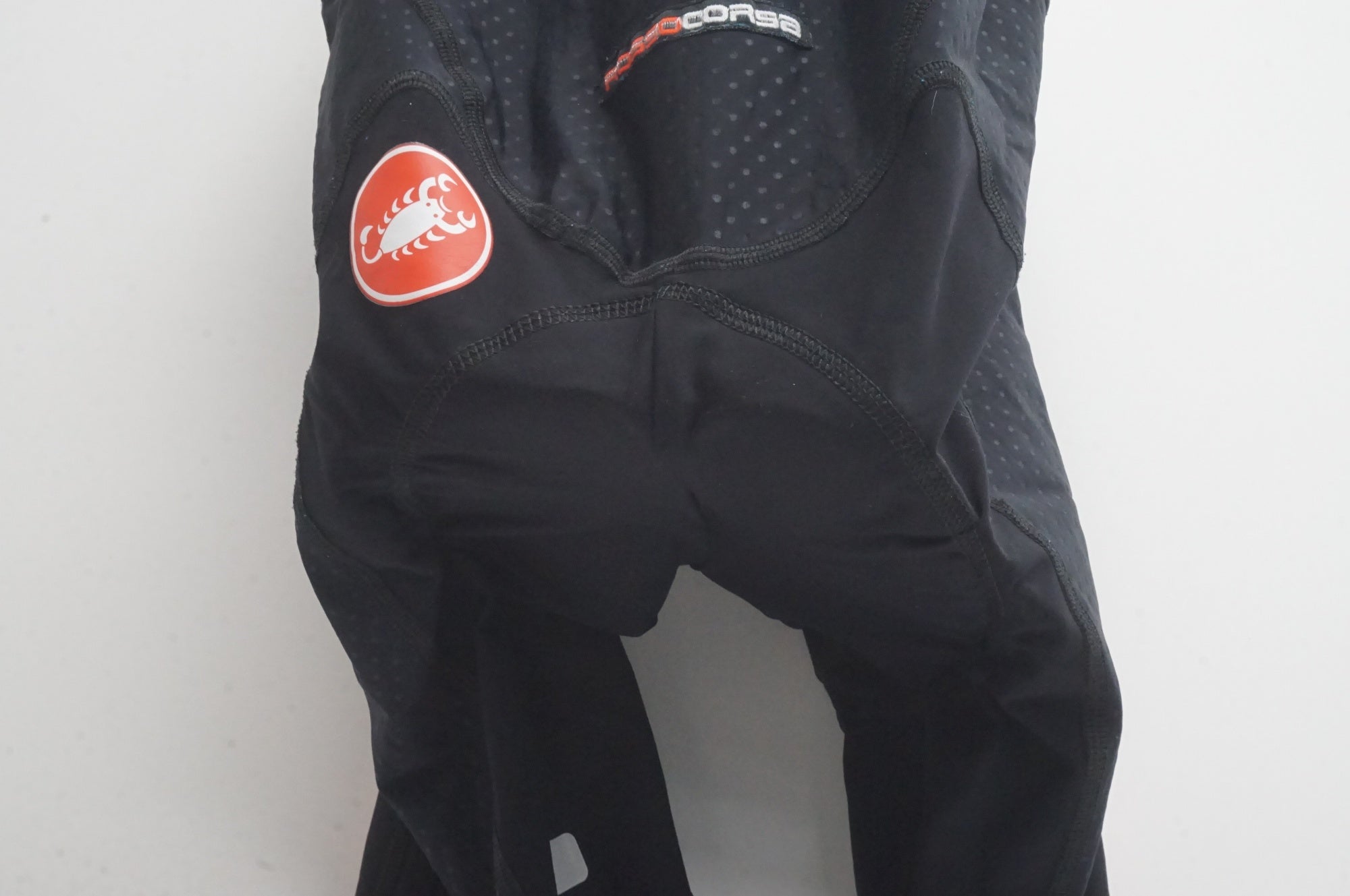 CASTELLI 「カステリ」 Mサイズ メンズ ビブショーツ / 福岡店