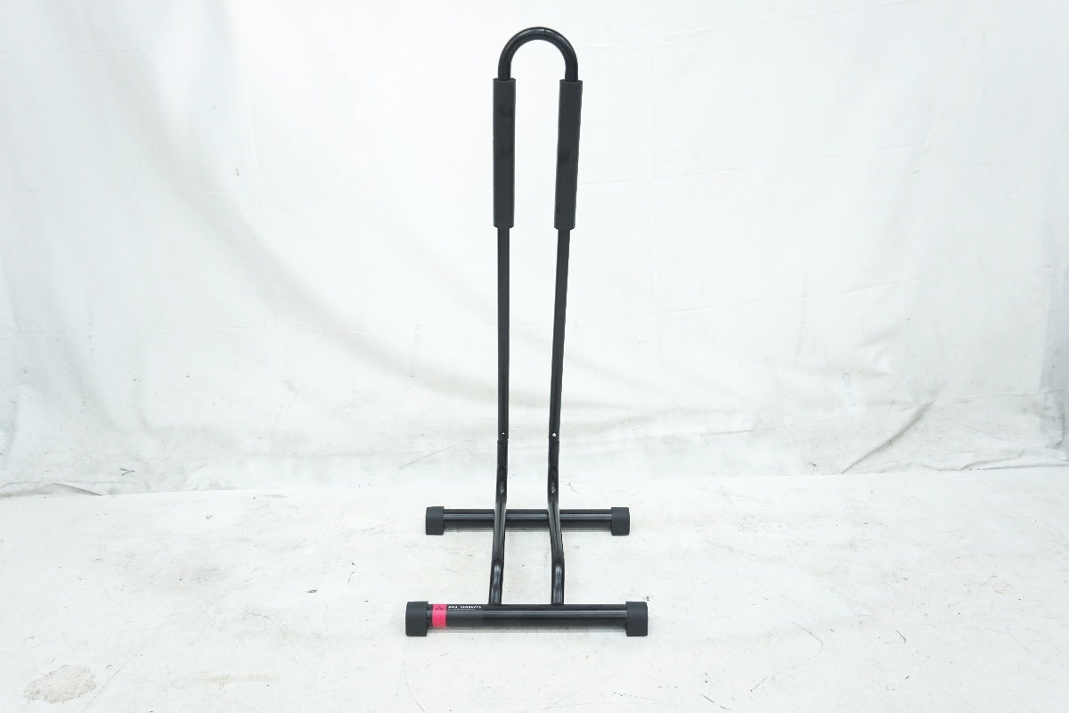 GIZA PRODUTS 「ギザプロダクツ」 ディスプレイスタンド / 大阪美原北インター店