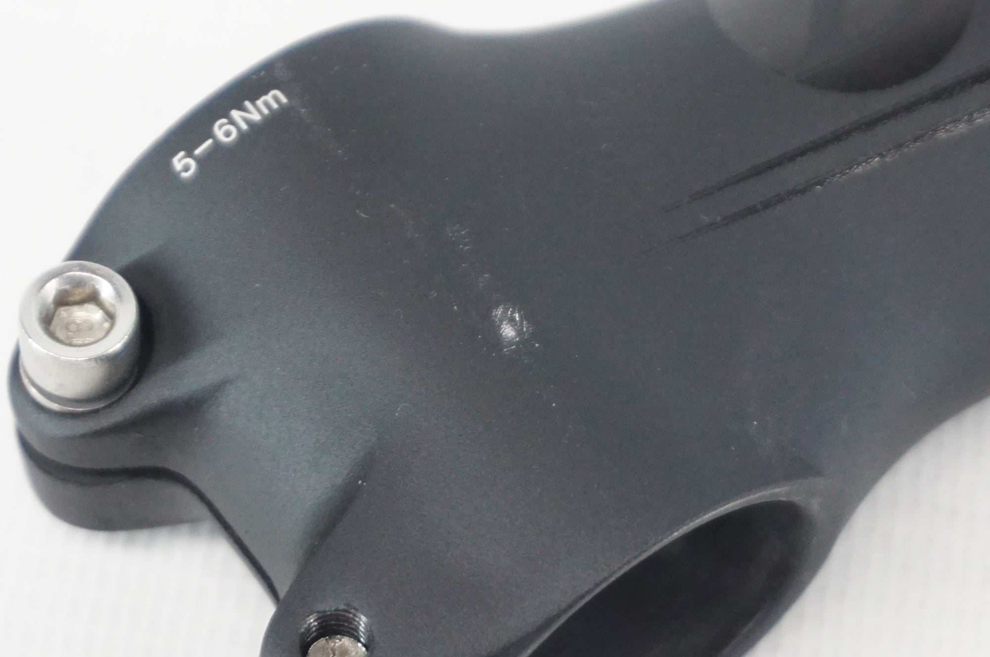 DIXNA 「ディズナ」 V-シェイプ φ31.8 120mm 84° ステム / 阪急塚口店