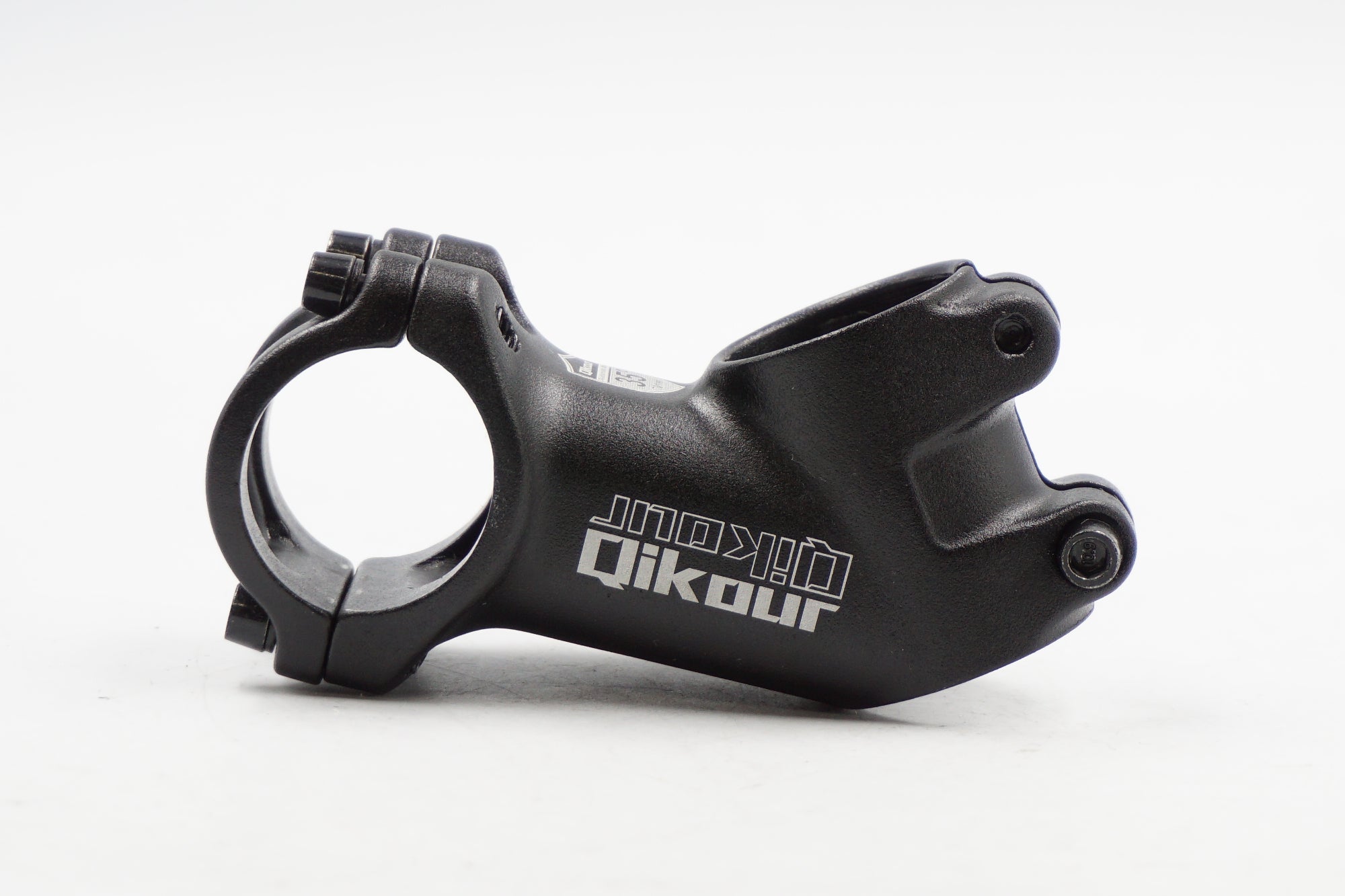 QIKOUR 「クイッカー」 Φ31.8 70mm ステム / 奈良店