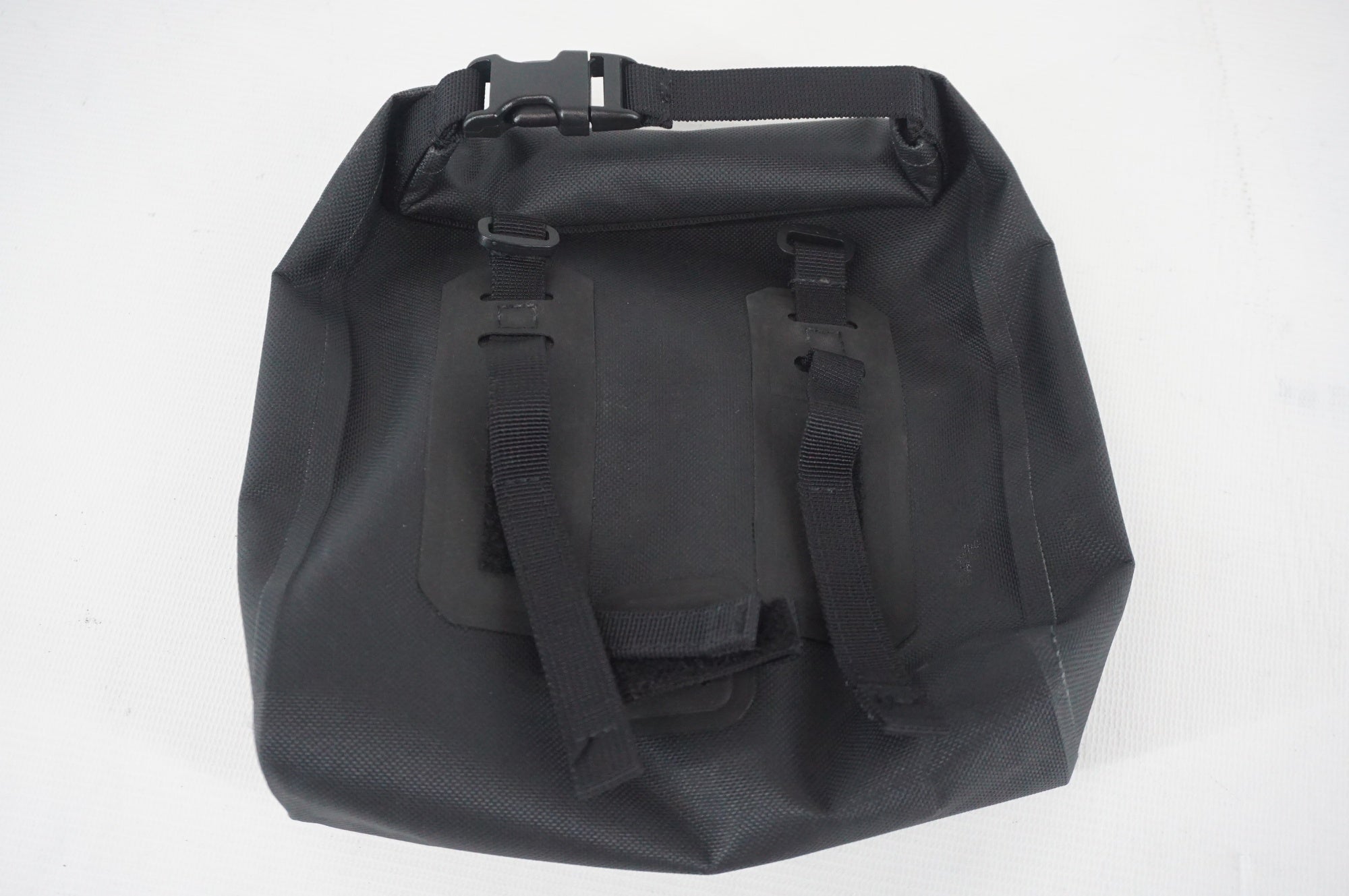 レア★送料込み★BROMPTON ブロンプトン バッグ 防水袋 フレームカバー付 BROMPTON 「ブロンプトン」 WATERPROOF POUCH バッグ / 阪急塚口店