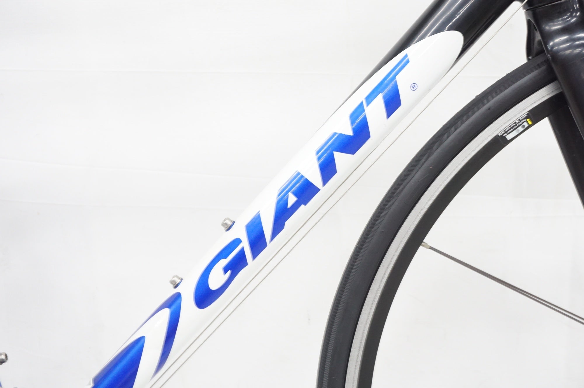 GIANT 「ジャイアント」 TCR 2006年モデル ロードバイク / 阪急塚口店 ｜ バイチャリ公式オンラインショップ  【スポーツ自転車買取販売専門店】