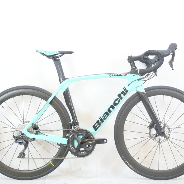 BIANCHI 「ビアンキ」 OLTRE XR3 105 DISC 2021年モデル ロード