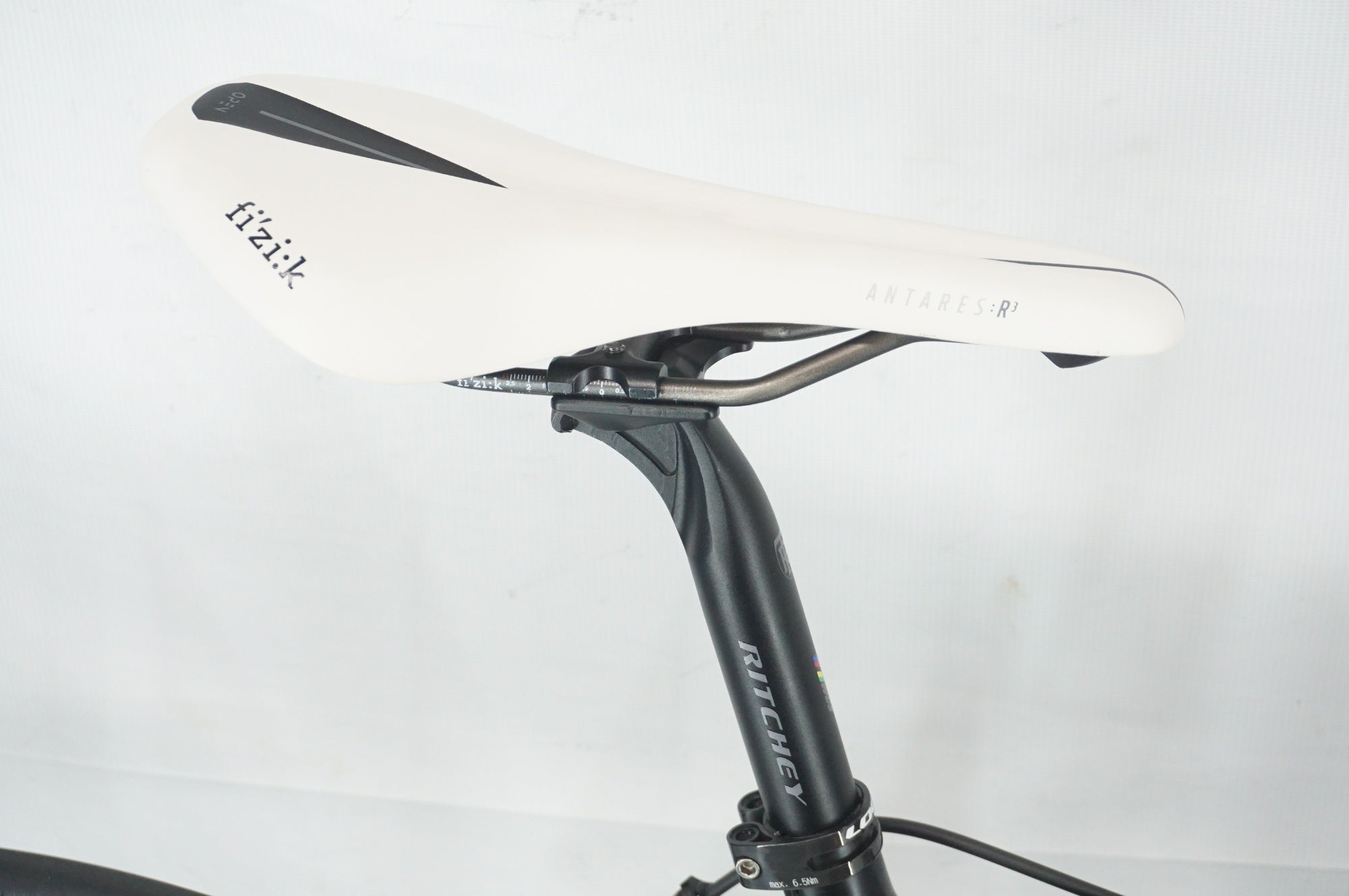 LOOK 「ルック」 785 HUEZ RS 2019年モデル ロードバイク / 阪急塚口店