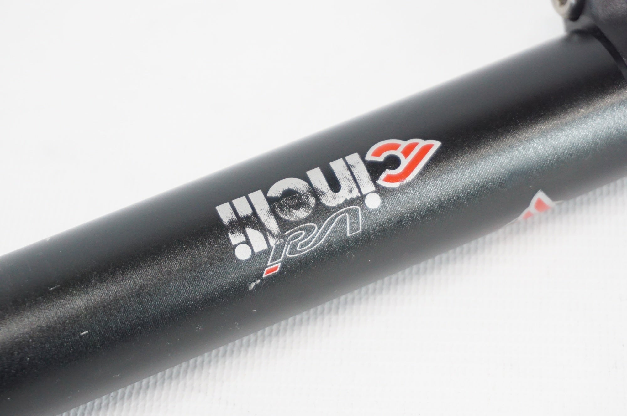CINELLI 「チネリ」 VAI Φ31.6 330mm シートポスト / 阪急塚口店