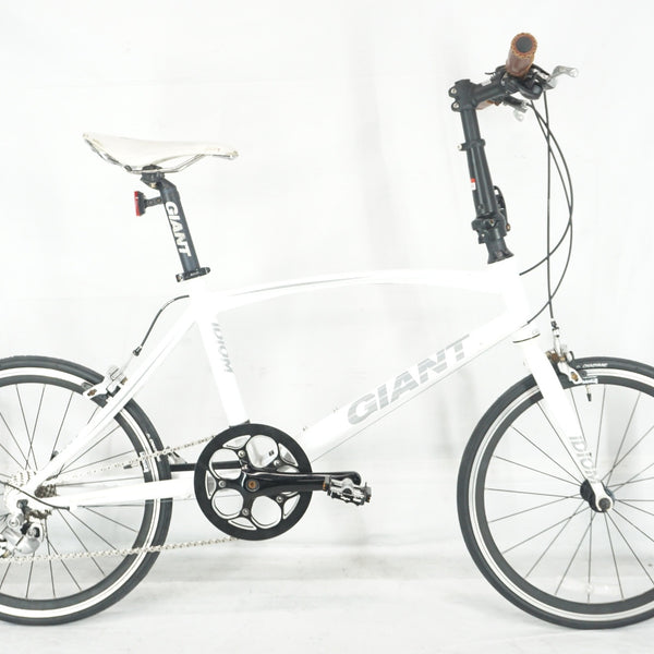 GIANT IDIOM 0 20インチ ミニベロ ジャイアントサイズM 2013 GIANT IDIOM 0 20インチ ミニベロ ジャイアントサイズM 2013 - メルカリ