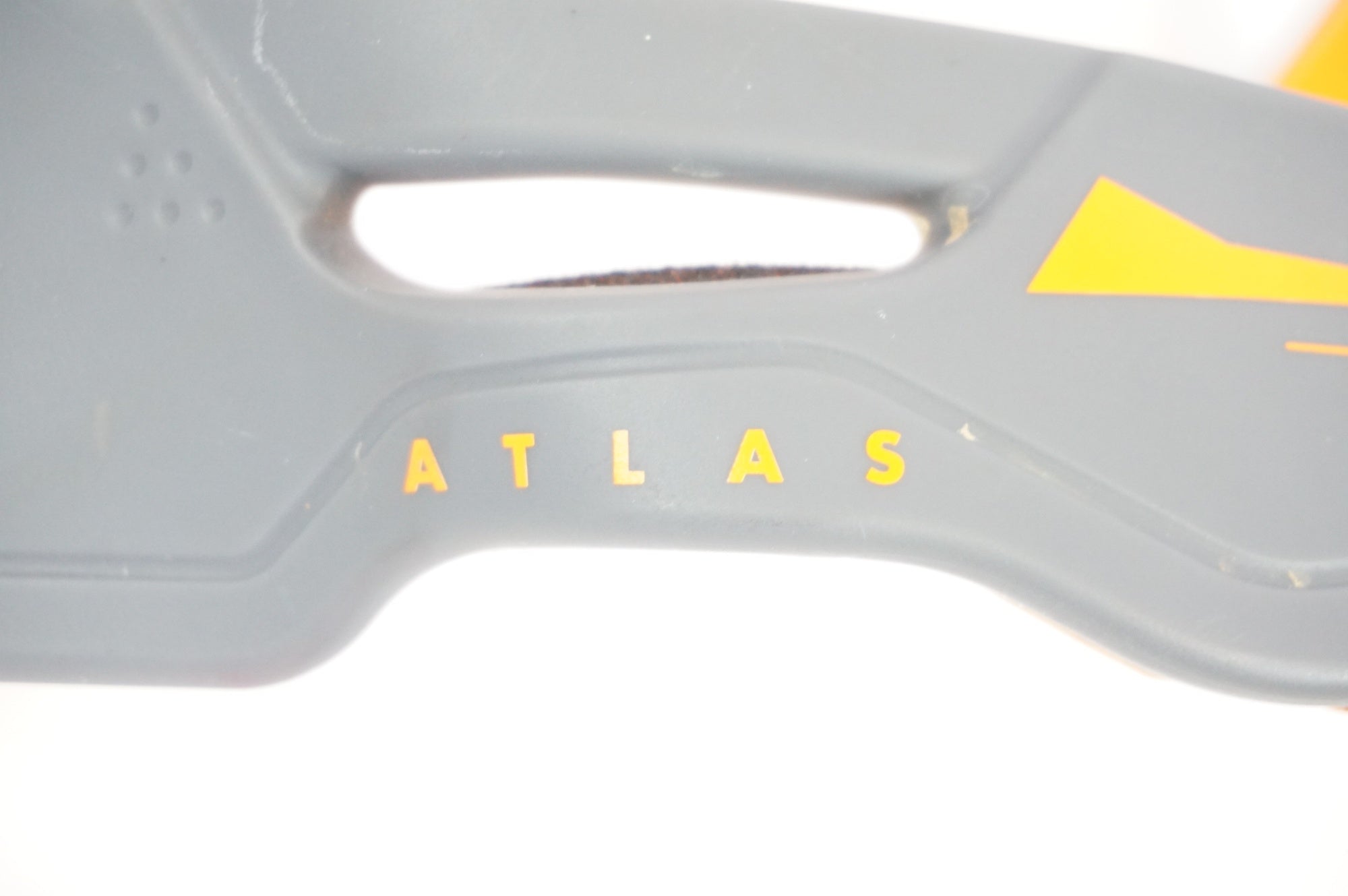 ATLAS 「アトラス」 BRACE VISION SM/MD ネックブレース / 宇都宮店