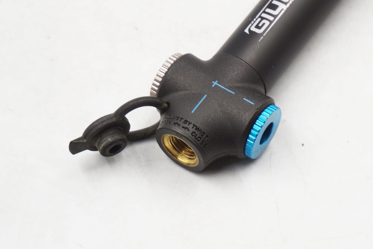 GIYO 「ジーヨ」 携帯ポンプ / 奈良店