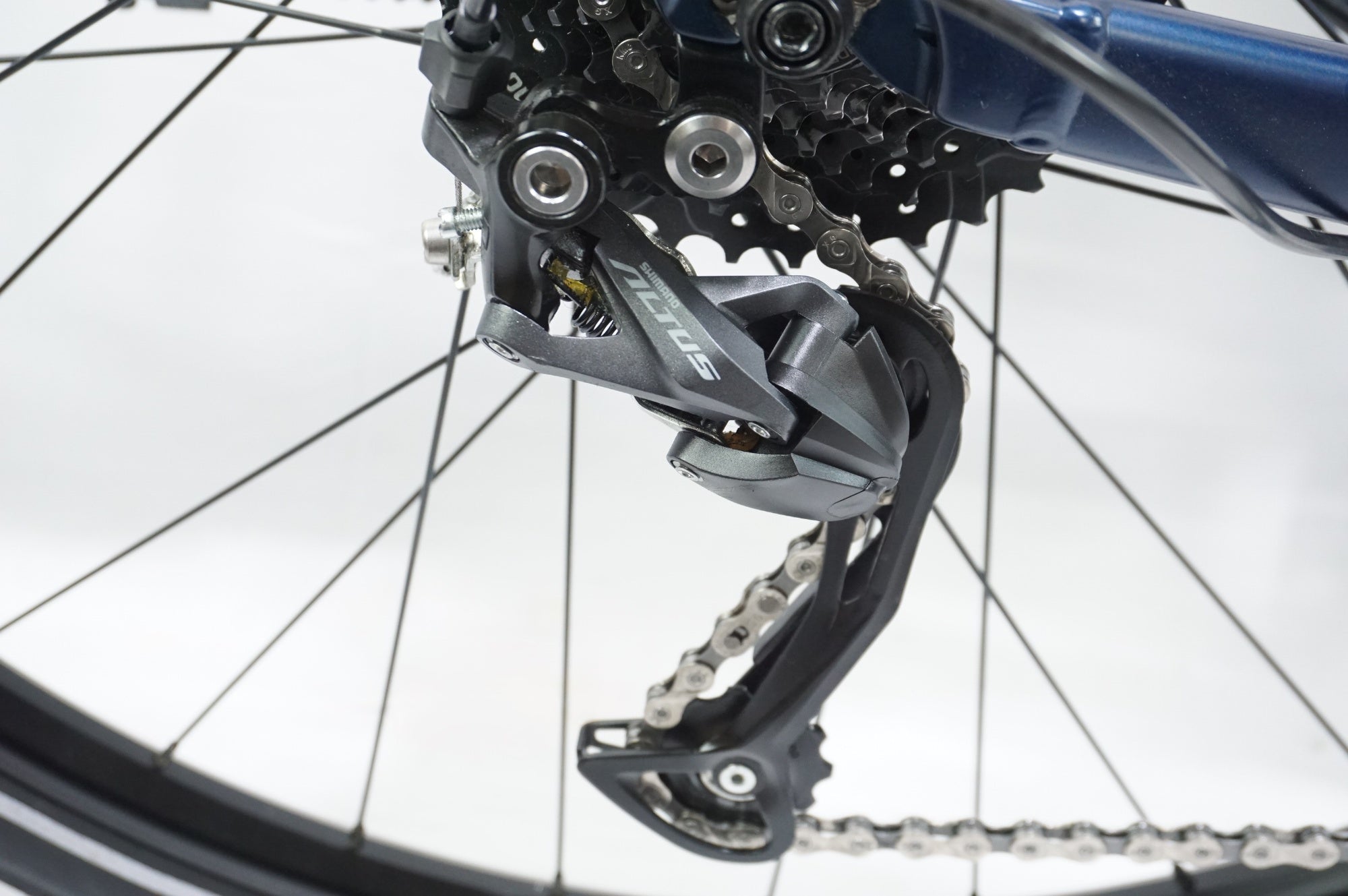 TREK 「トレック」 FX+ 2 2023年モデル 電動アシスト自転車 / 中目黒店