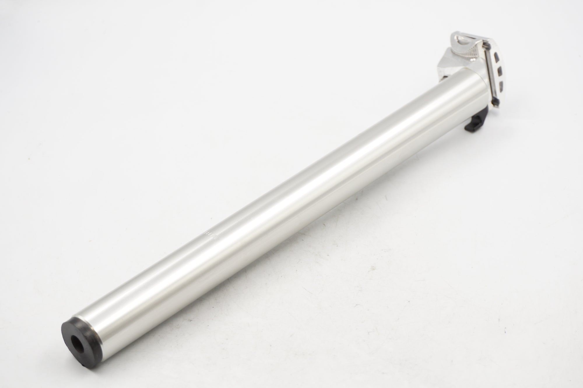 CARRY ME 「キャリーミー」 純正 Φ31.6 370mm シートポスト / 奈良店