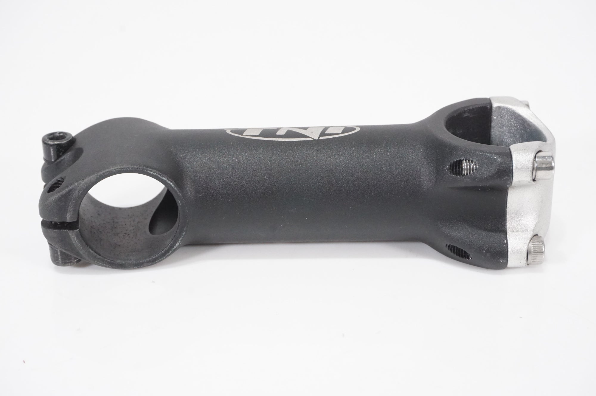 TNI 「ティーエヌアイ」 φ31.8 約110mm ステム / AKIBA店