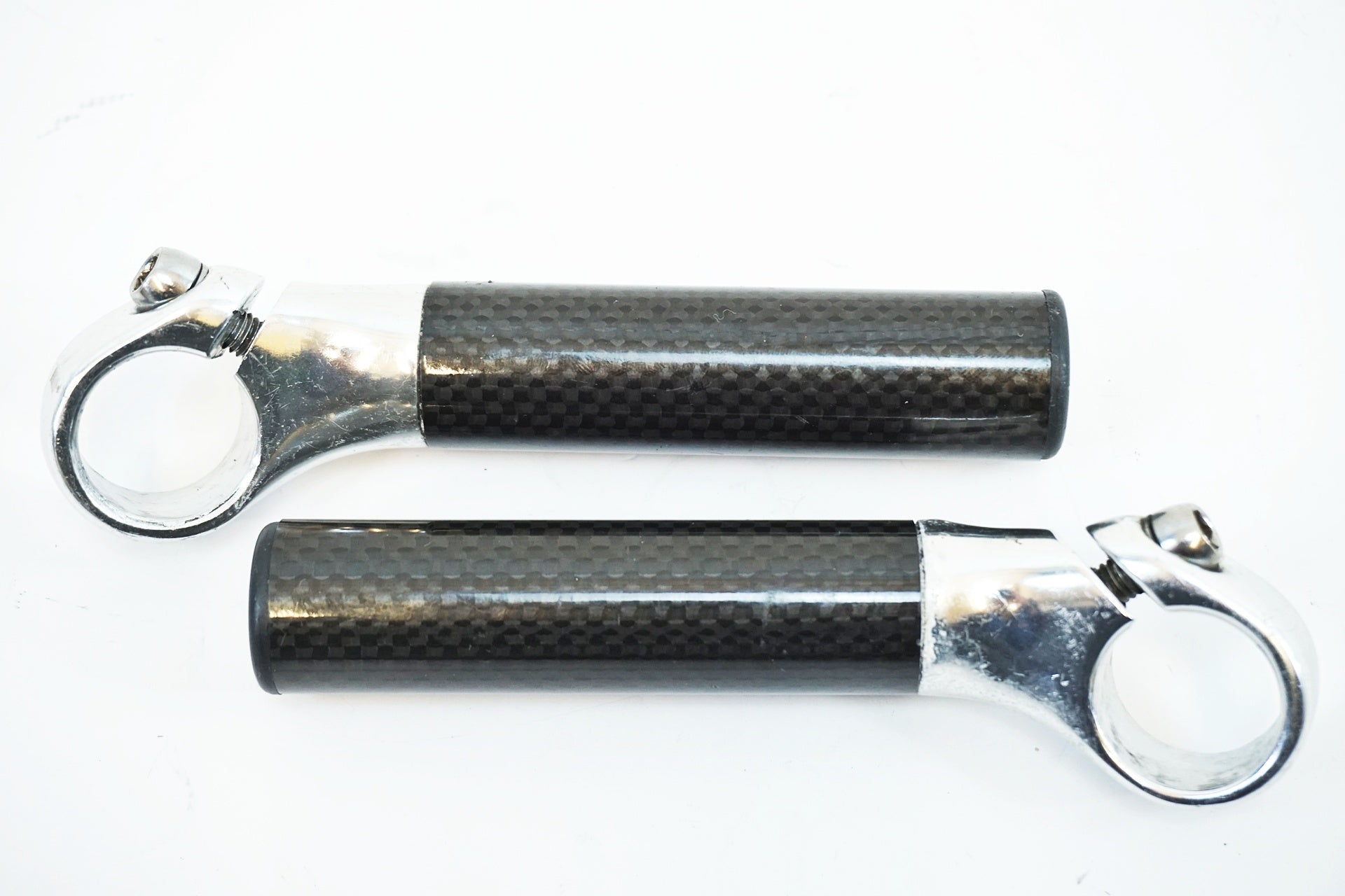 UNO 「ウノ」 φ22.2mm バーエンドバー / 有明ガーデン店