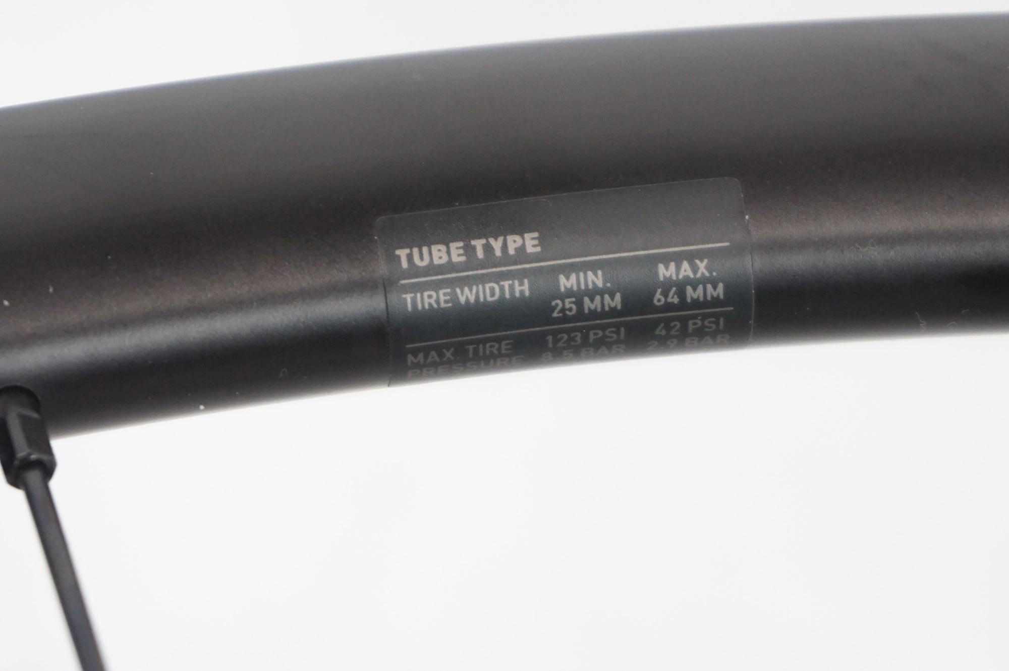 DT SWISS 「ディーティースイス」 R470 DB XDR11速 ホイールセット / 阪急塚口店