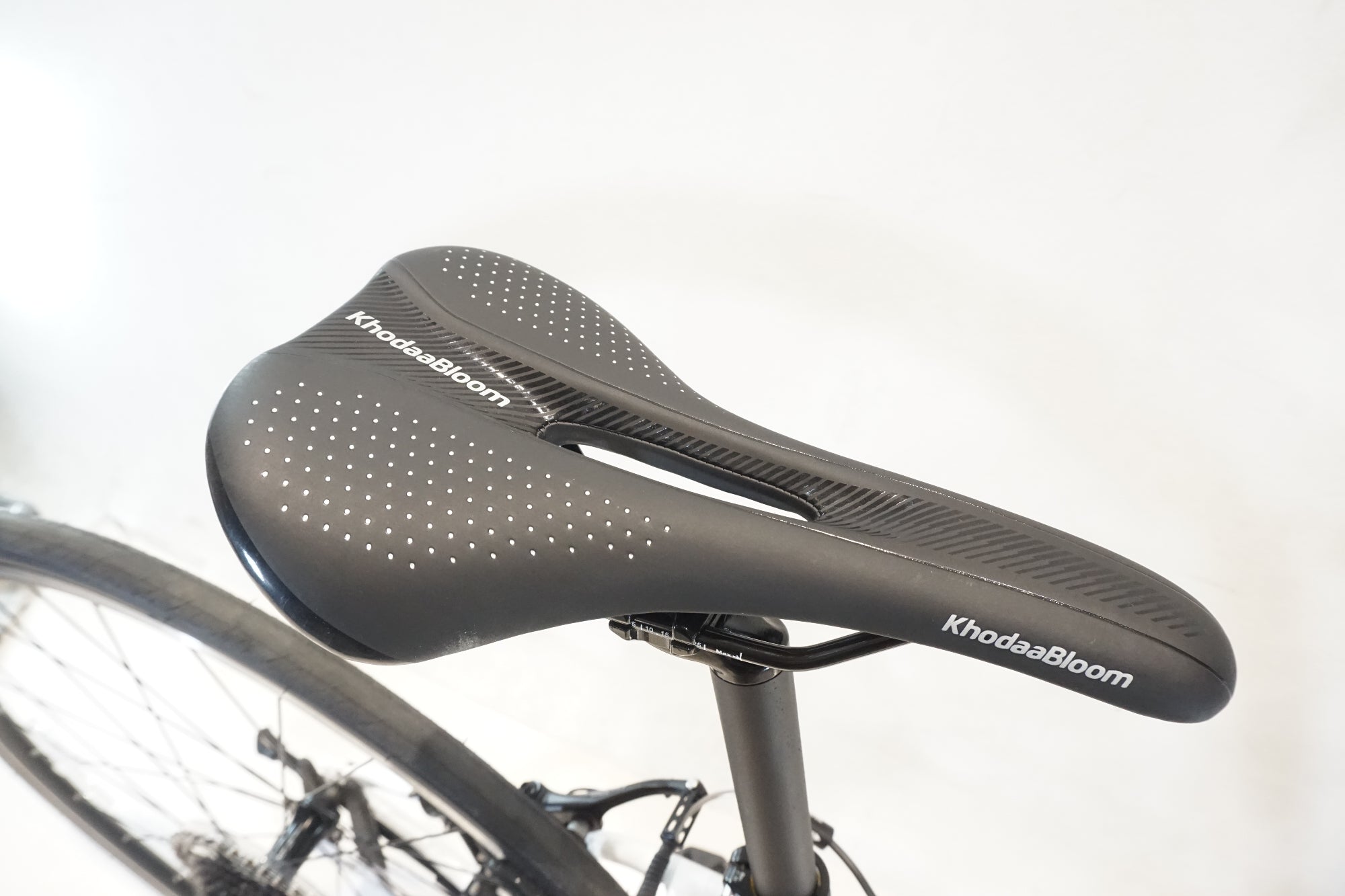 KHODAABLOOM 「コーダーブルーム」 RAIL LIGHT 2026年モデル クロスバイク / 横浜戸塚店