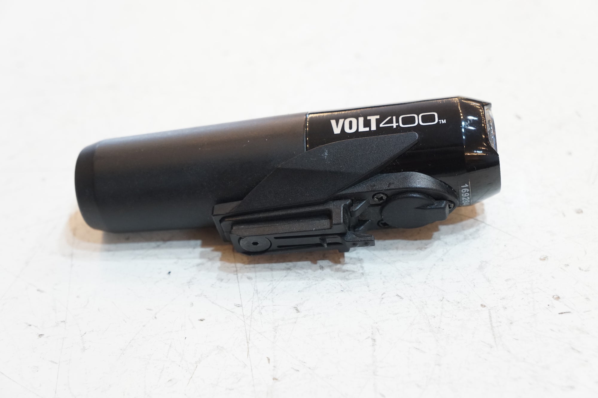 CATEYE 「キャットアイ」 VOLT 400 ライト / バイチャリ浦和ベース