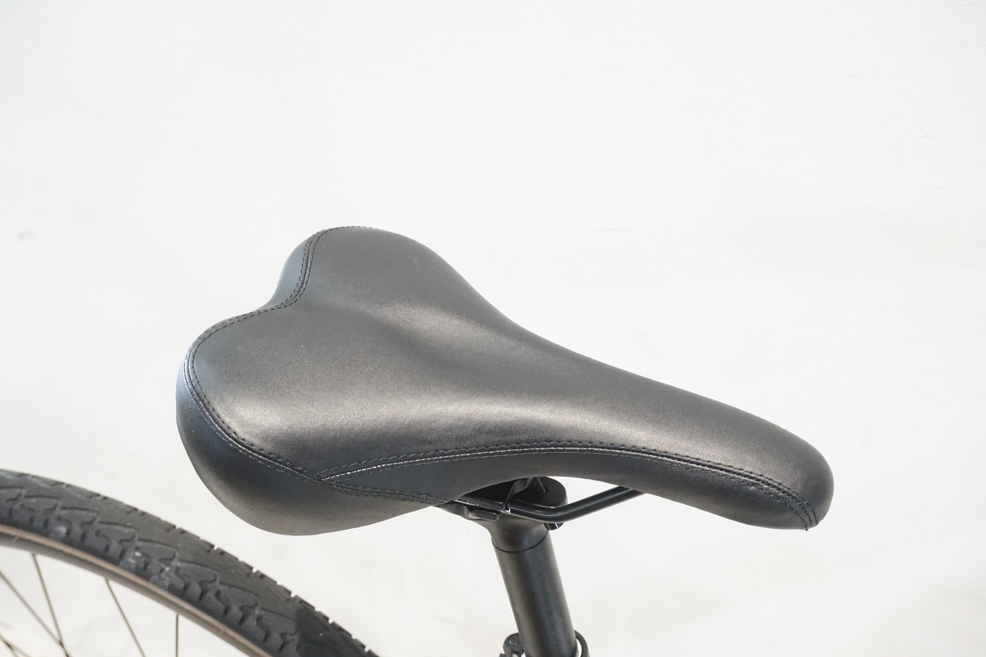 GIOS 「ジオス」 ARIES 2026年モデル クロスバイク / 横浜戸塚店