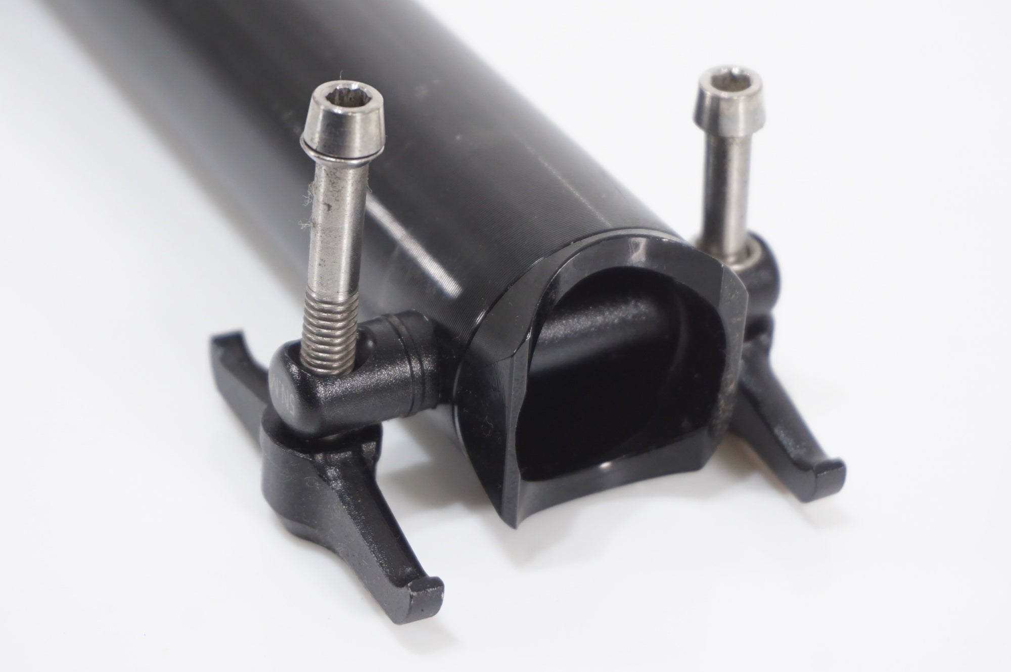 KCNC 「ケーシーエヌシー」 LITE WING 7000 φ33.9 約570mm シート