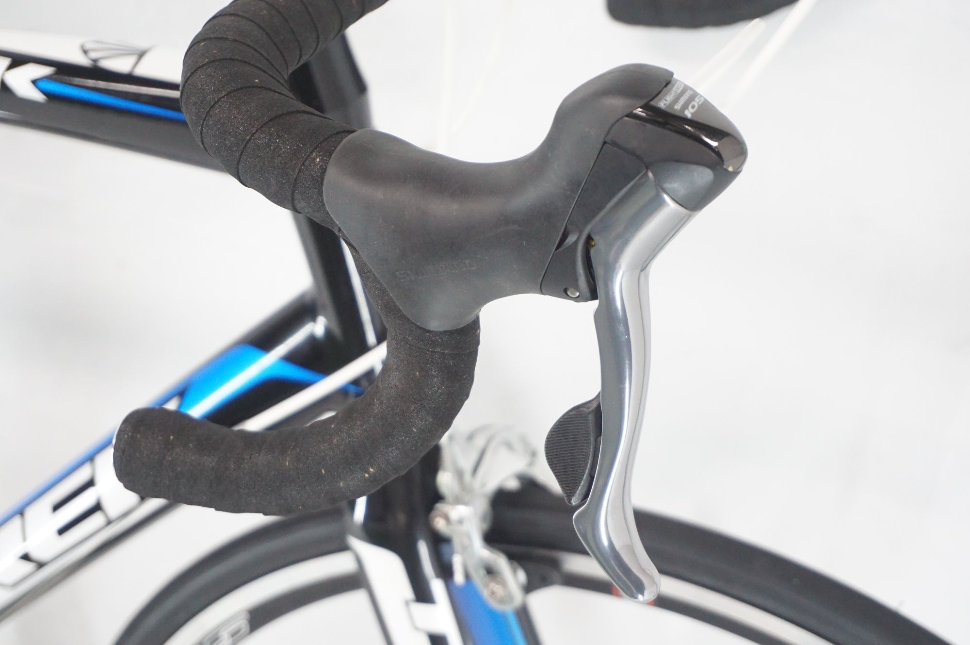 TREK 「トレック」 2.1 2010年モデル ロードバイク / 阪急塚口店