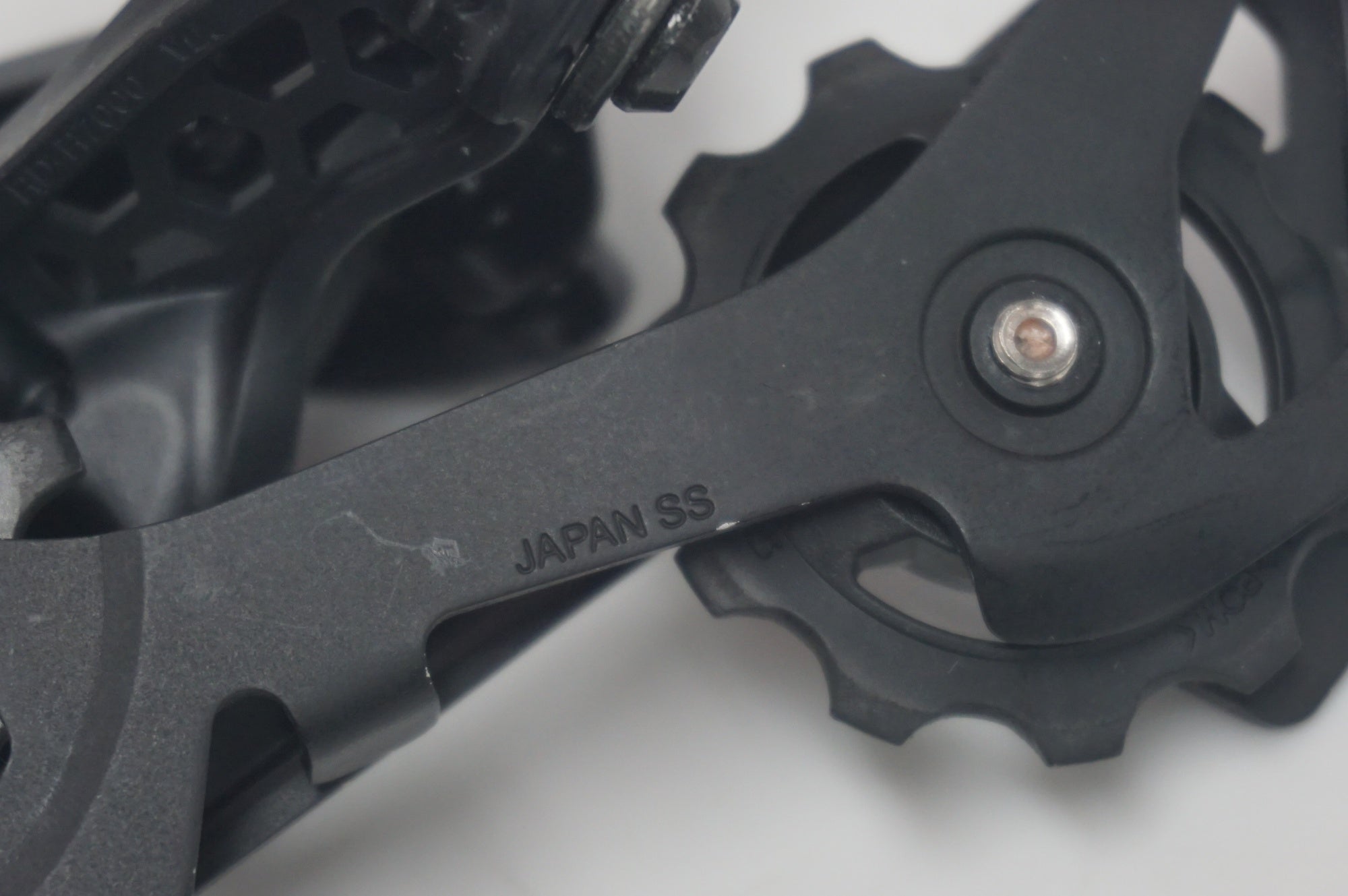 SHIMANO 「シマノ」 105 RD-R7000 リアディレイラー / 福岡店