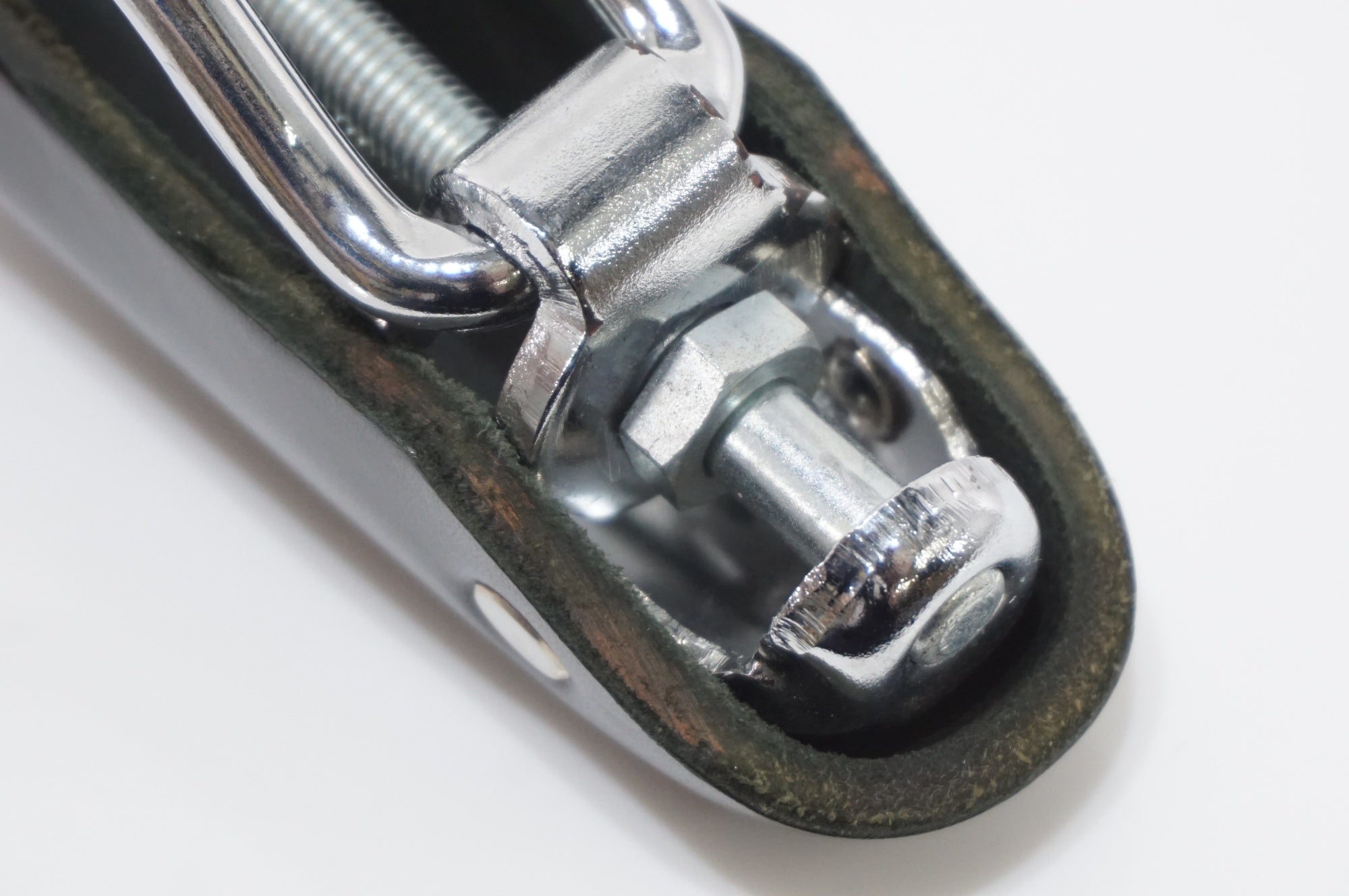 BROOKS 「ブルックス」 SWALLOW B15 CHROME サドル / AKIBA店