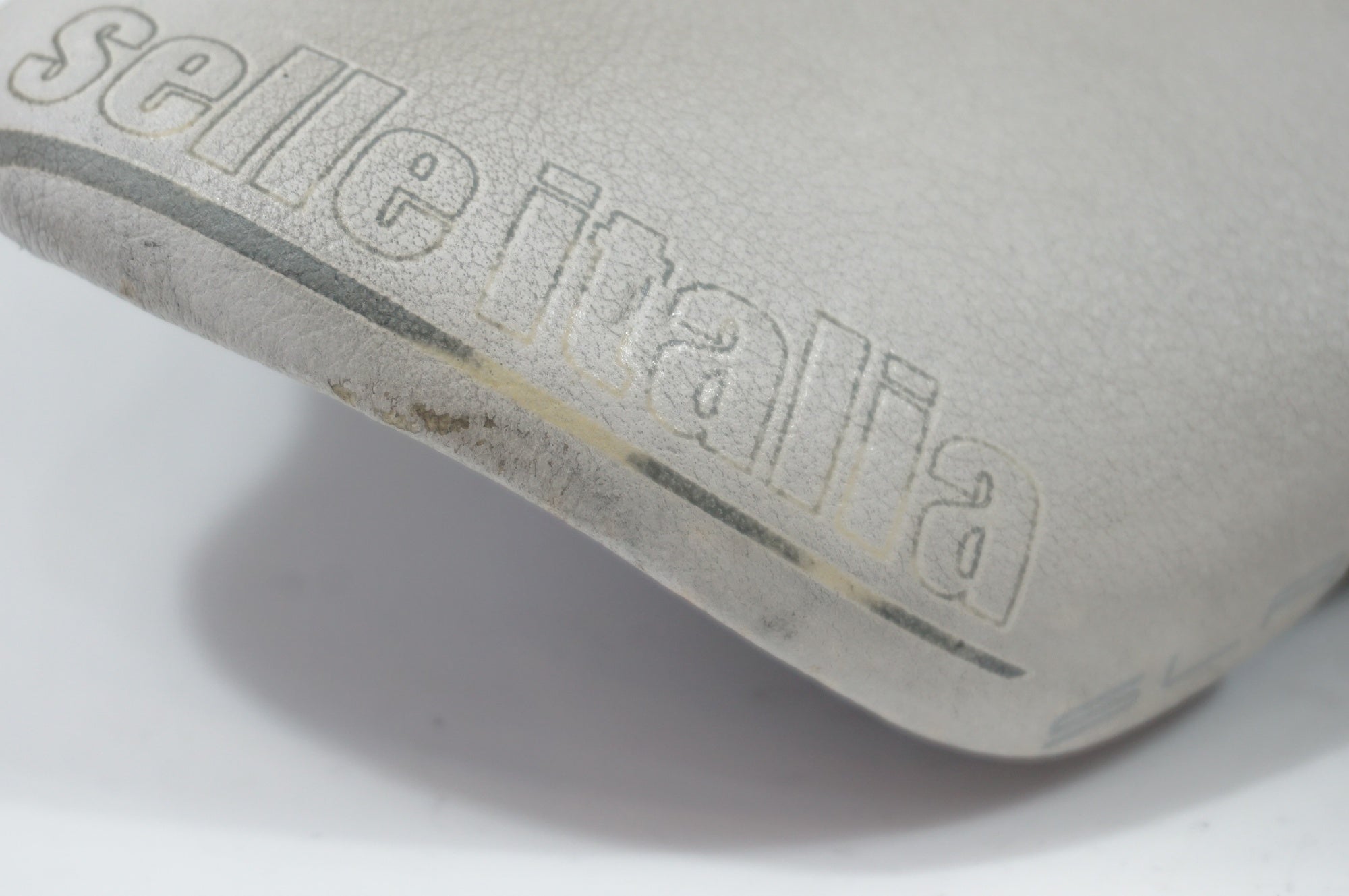 SELLE ITALIA 「セライタリア」 SLR TITANIUM サドル / 世田谷店
