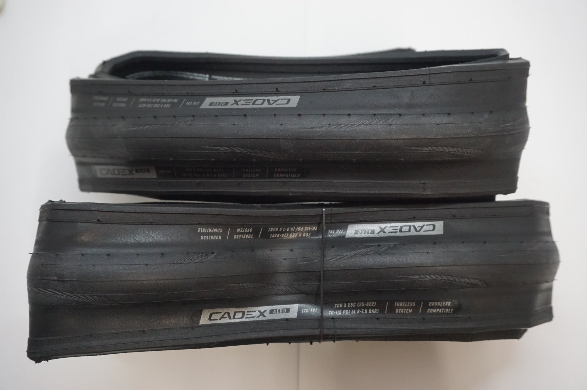 CADEX 「カデックス」 AERO TUBELESS 700×25C タイヤセット / 福岡店