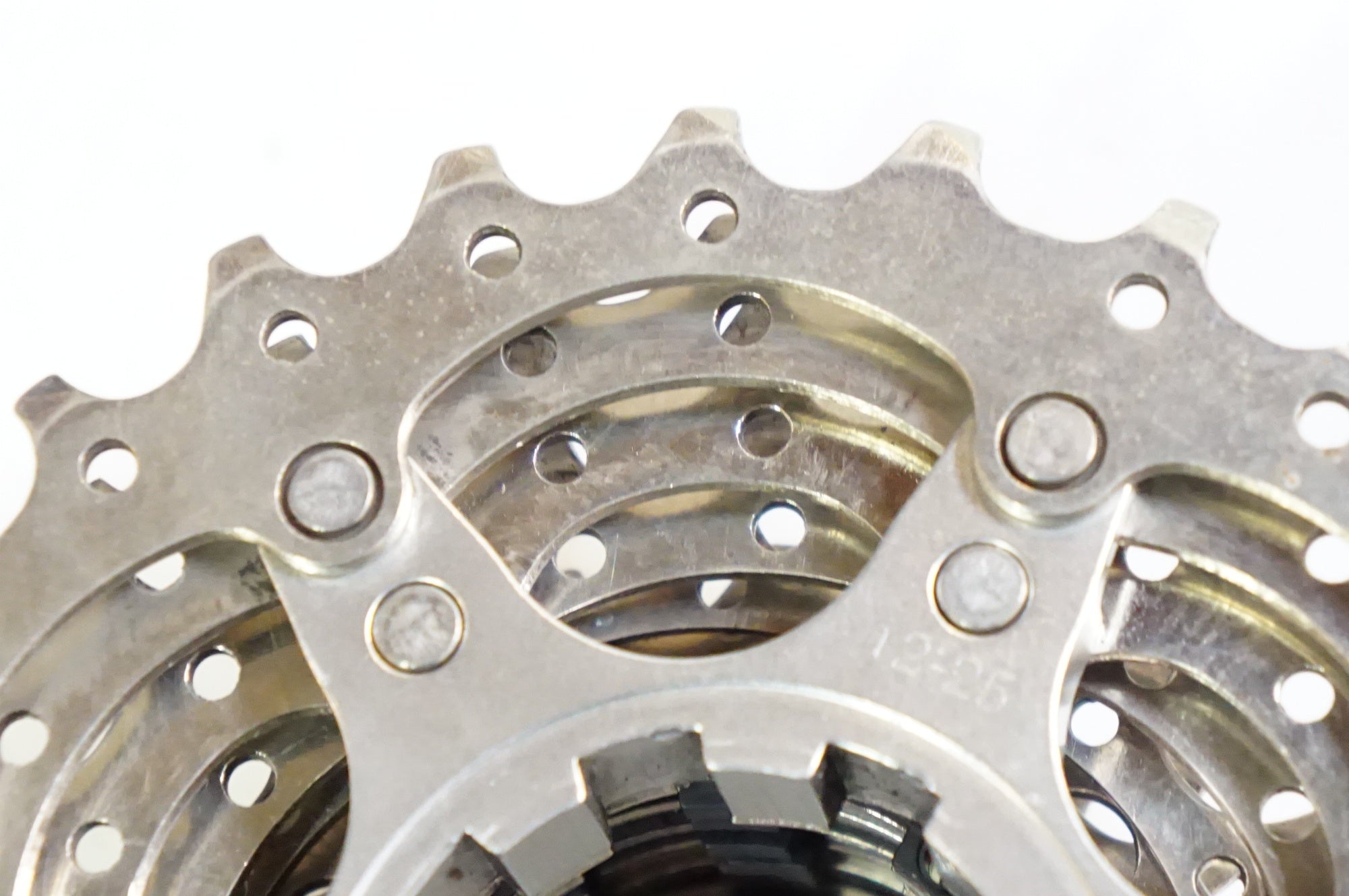 SHIMANO 「シマノ」 105 CS-5700 12-25T スプロケット / 熊谷本店