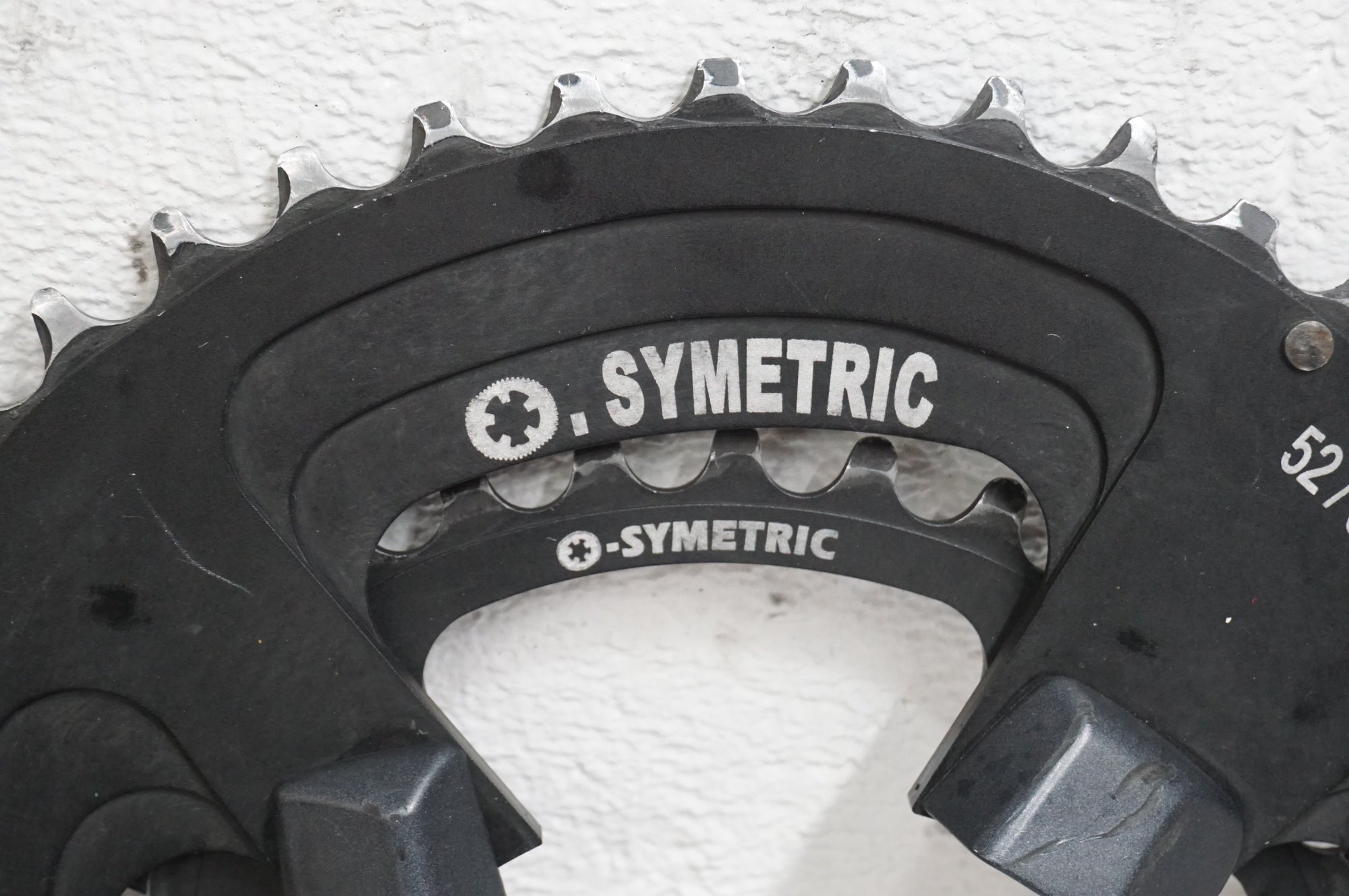 O,SYMETRIC 「オーシンメトリック」 52-36T シマノ4H チェーンリング / 大宮店
