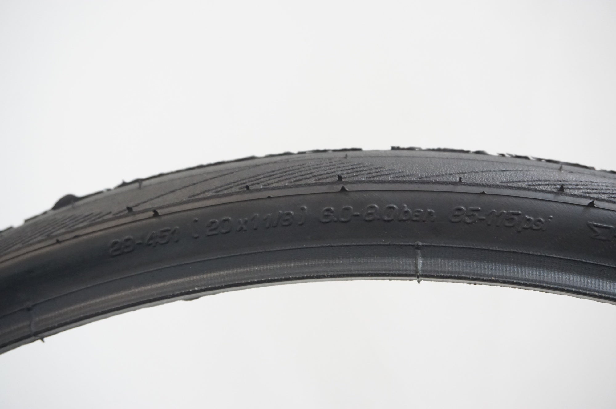 SCHWALBE 「シュワルベ」 ONE 20×1-1/8 タイヤ / 福岡店
