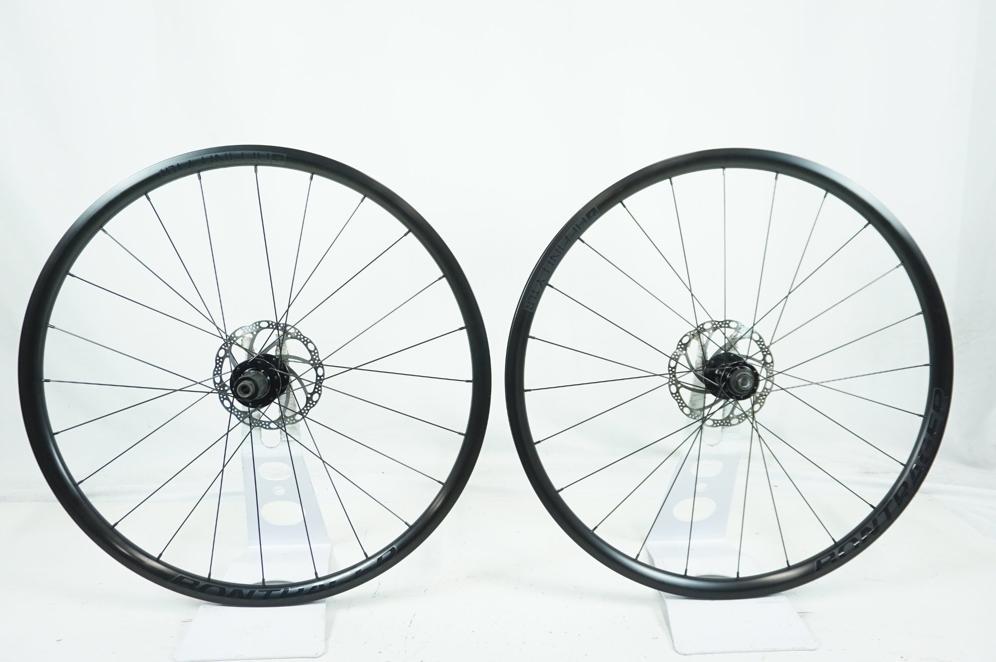 BONTRAGER 「ボントレガー」 AFFINITY TLR DISC SHIMANO 11s ホイール