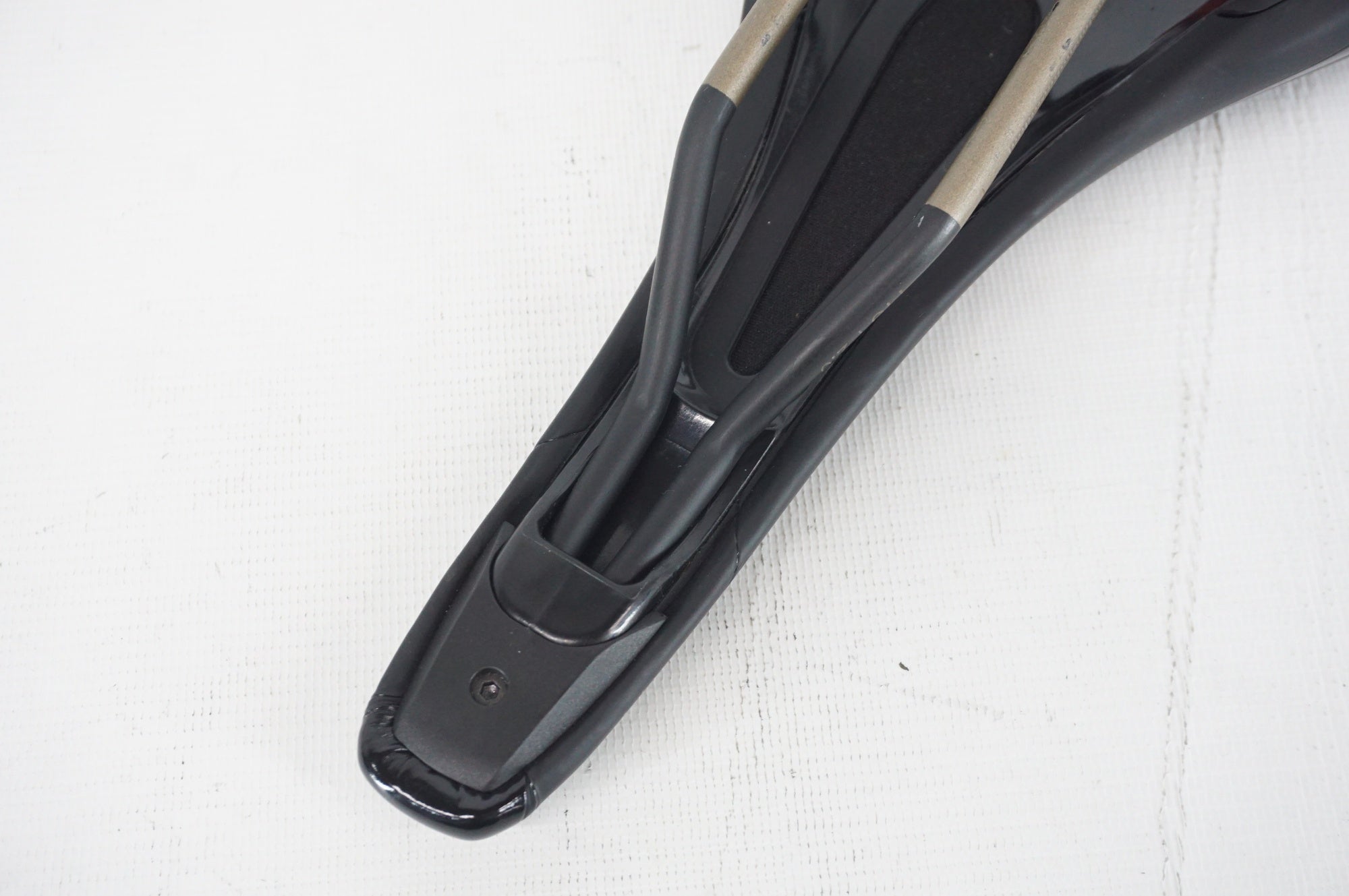 PROLOGO 「プロロゴ」 KAPPA EVO サドル / 阪急塚口店