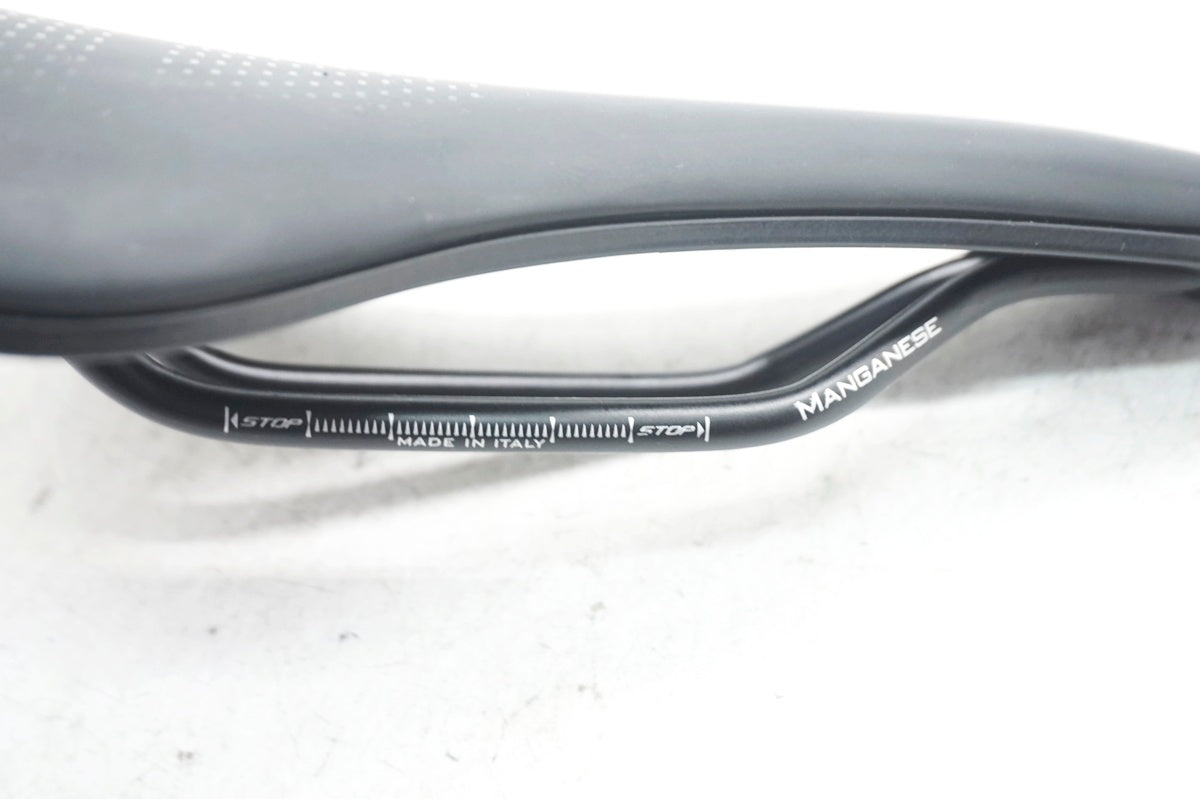 SELLE ITALIA 「セライタリア」 BOOST NOVUS SUPERFLOEW サドル / 大阪門真店