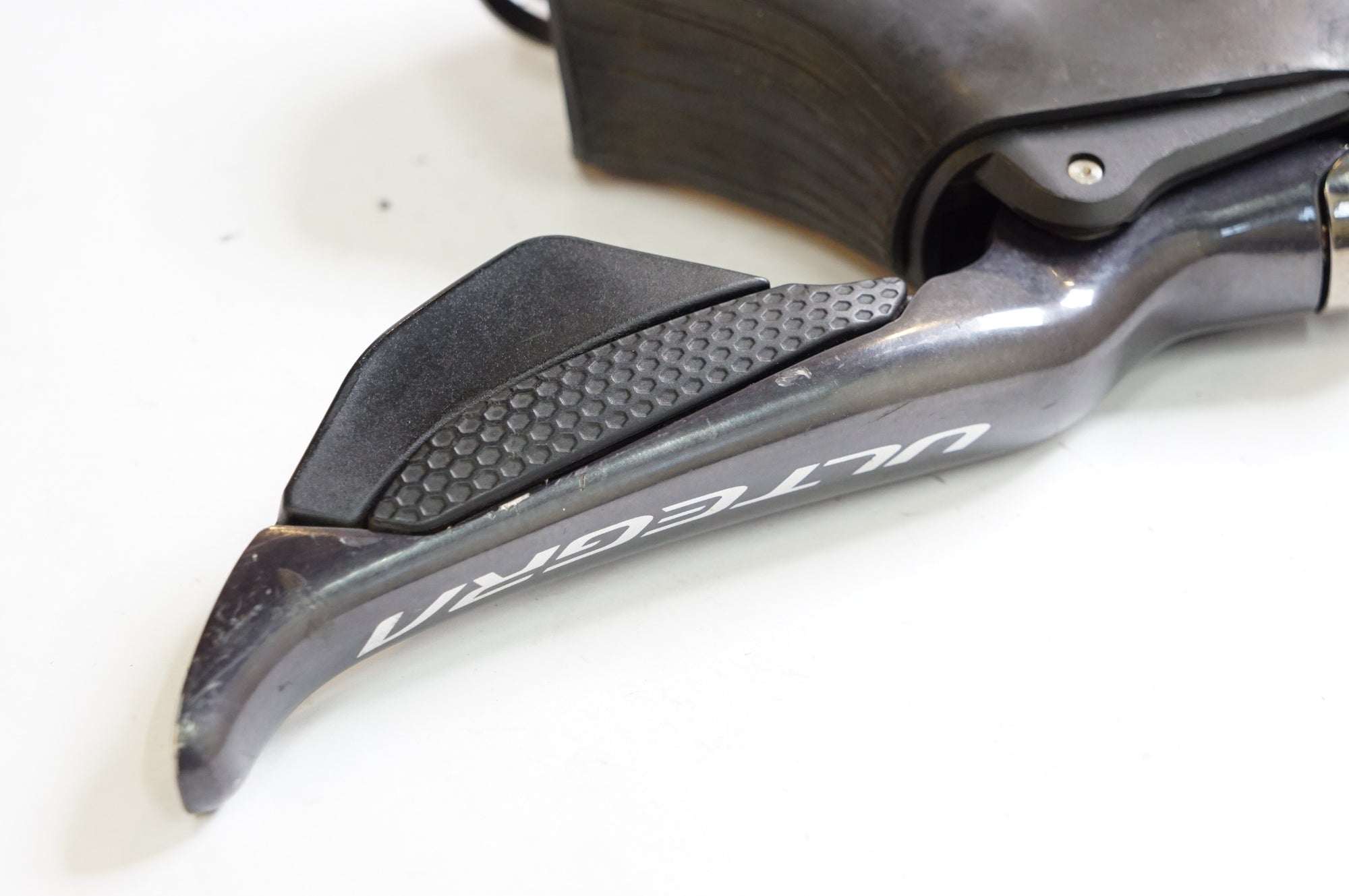 SHIMANO 「シマノ」 ULTEGRA Di2 ST-R8070 デュアルコントロール