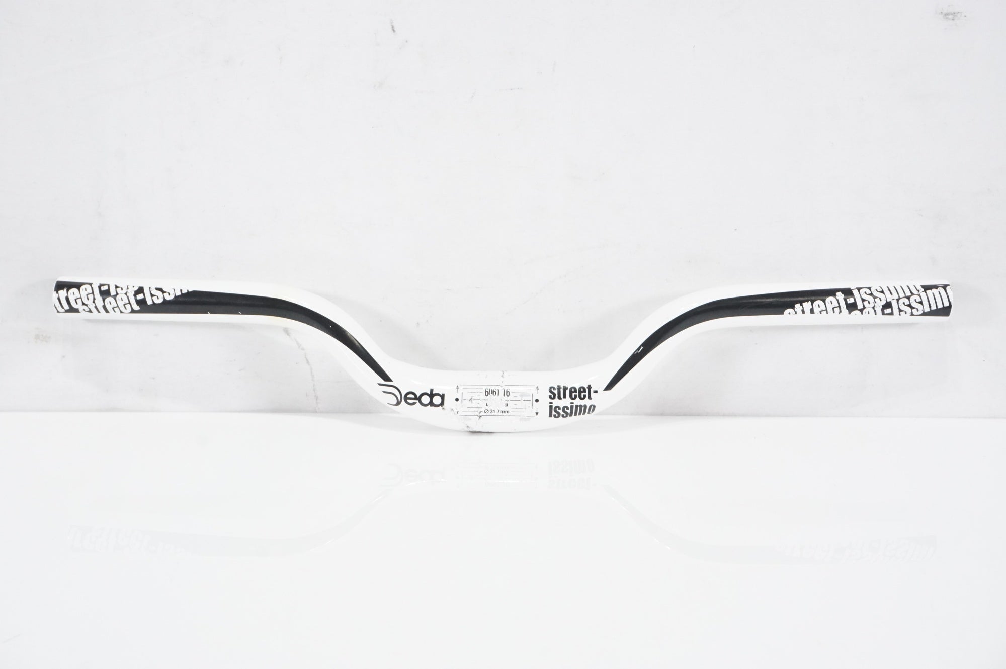 DEDA 「デダ」 STREET ISSIMO φ31.7 465mm ハンドル / AKIBA店