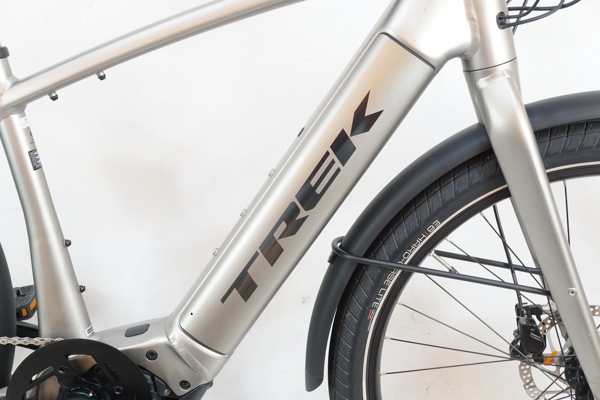 TREK 「トレック」 ALLANT+8 2022年モデル E-BIKE / バイチャリ浦和ベース