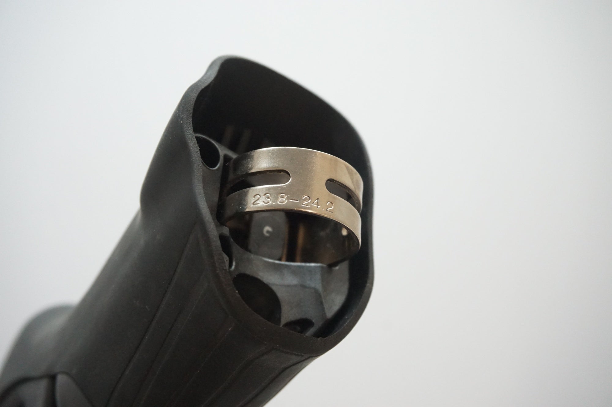 SHIMANO 「シマノ」 ULTEGRA ST-R8000 デュアルコントロールレバー / 福岡アイランドシティ店
