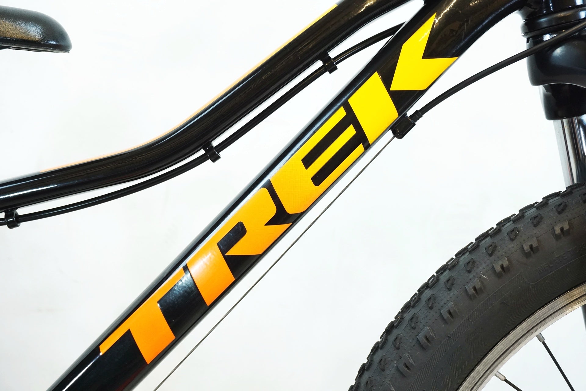 TREK 「トレック」 PRECALIBER 20 2023年モデル キッズバイク / 有明ガーデン店